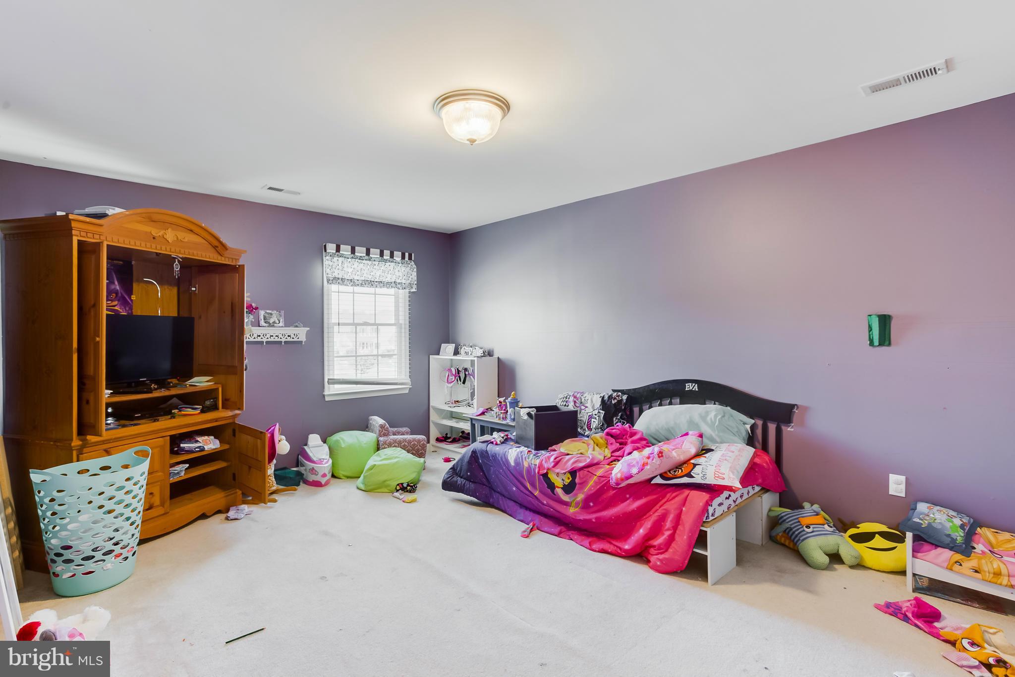 STAFFORD LAKES VILLAGE - Residential