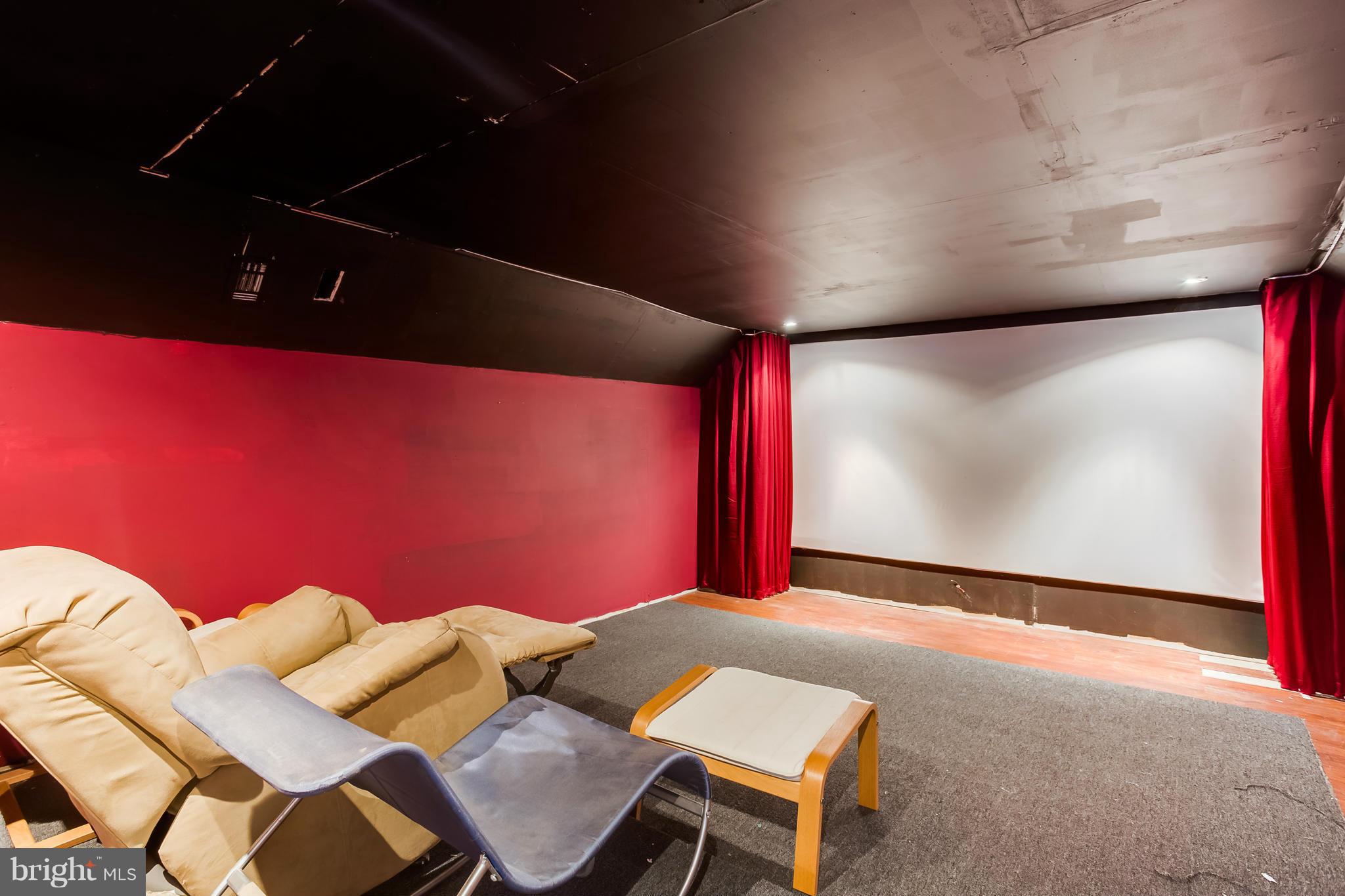 STAFFORD LAKES VILLAGE - Residential