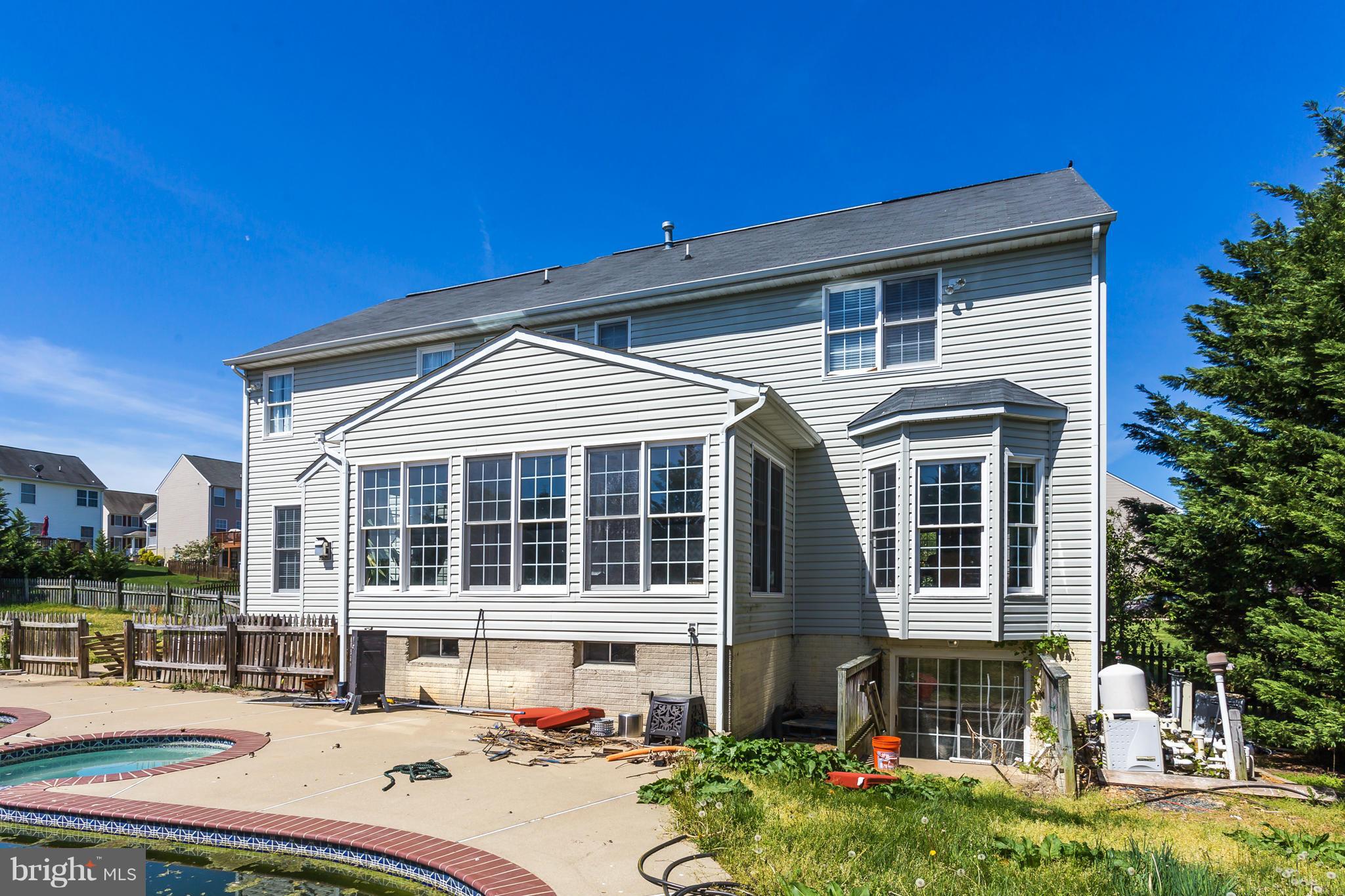 STAFFORD LAKES VILLAGE - Residential