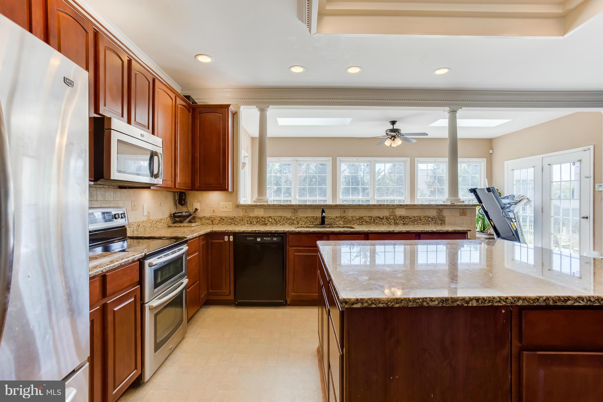 STAFFORD LAKES VILLAGE - Residential