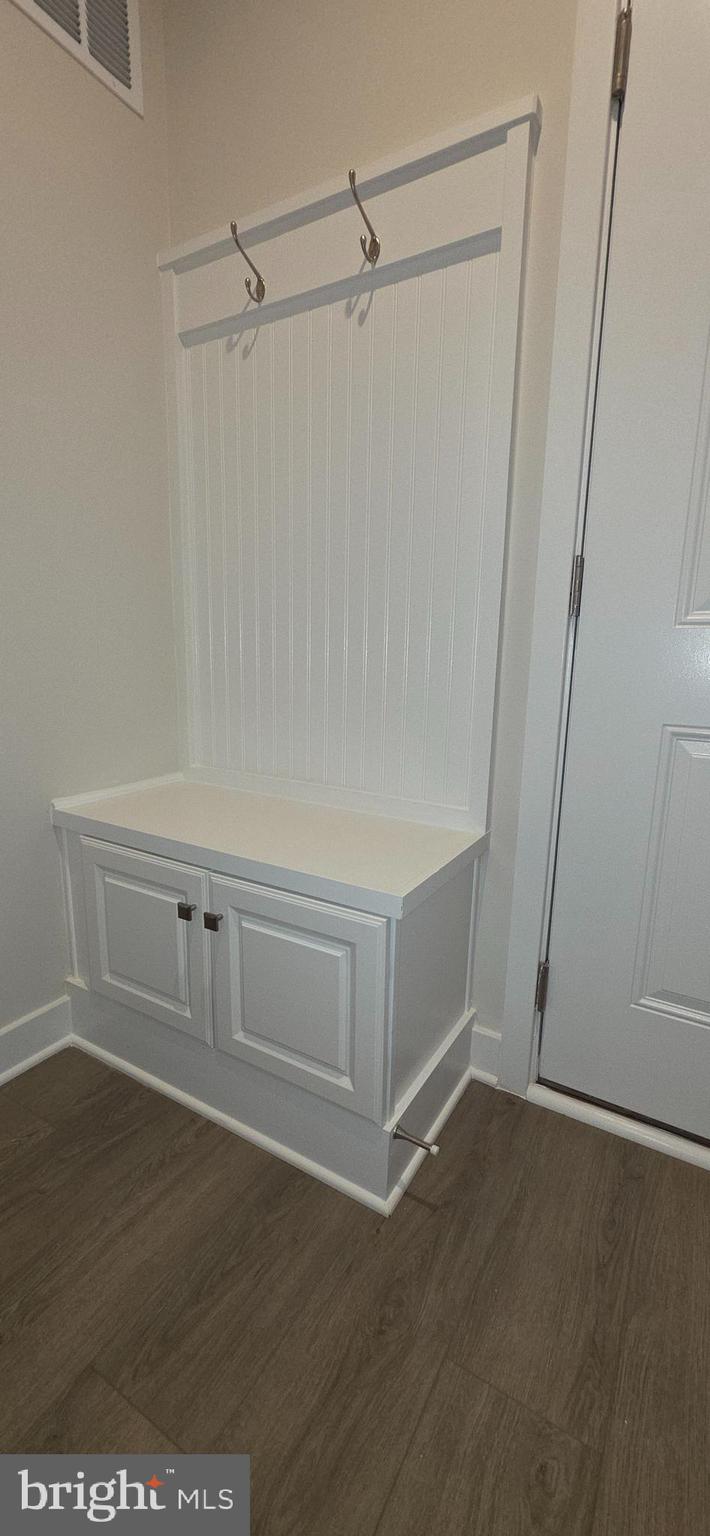 NELLS ACRES - Residential