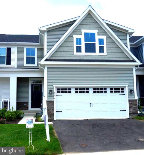Condo For Sale - 5234 Helton Drive<br/> Carroll County, SYKESVILLE, MD 21784