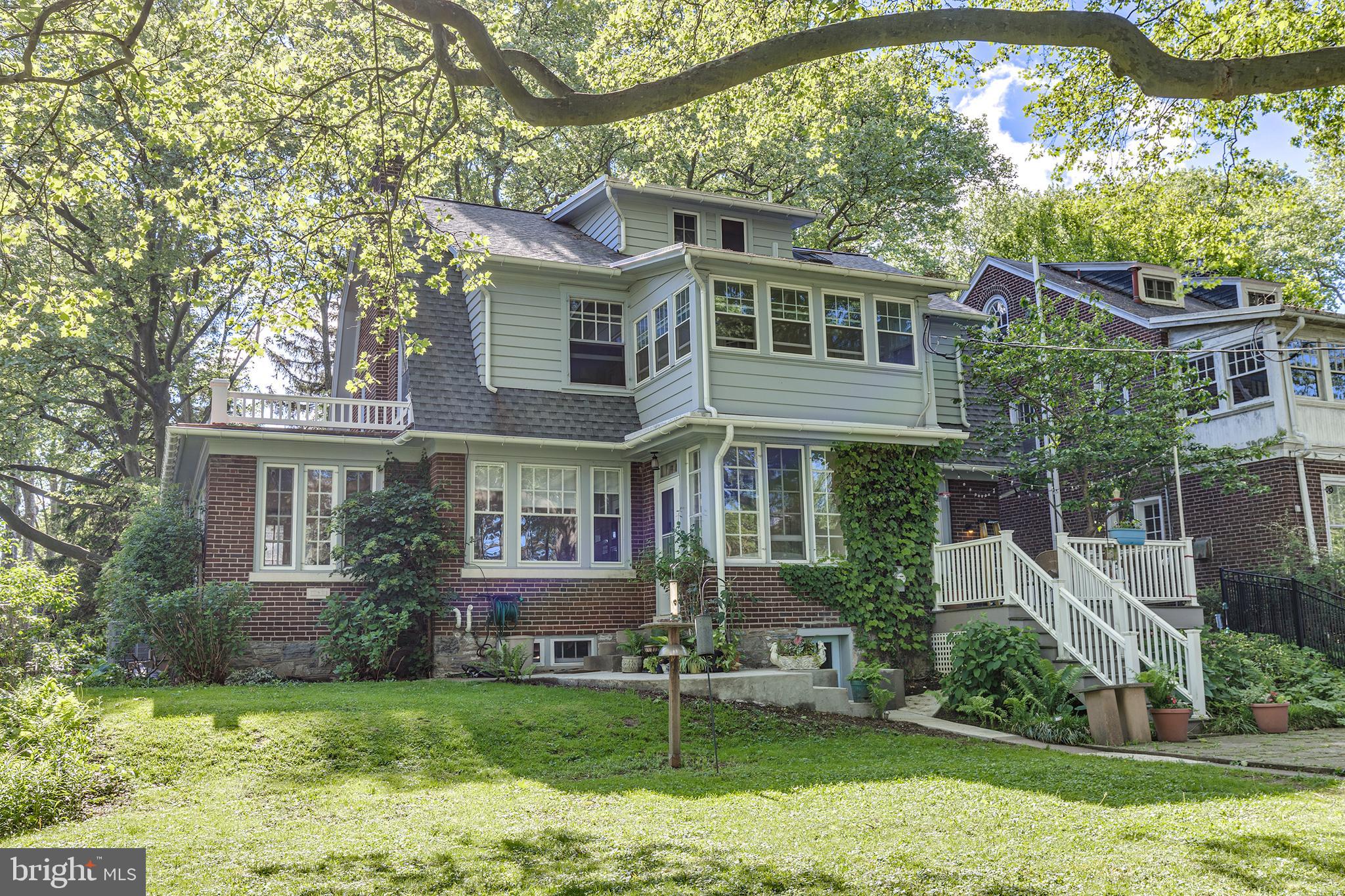 SCHOOL LANE HILLS - Residential