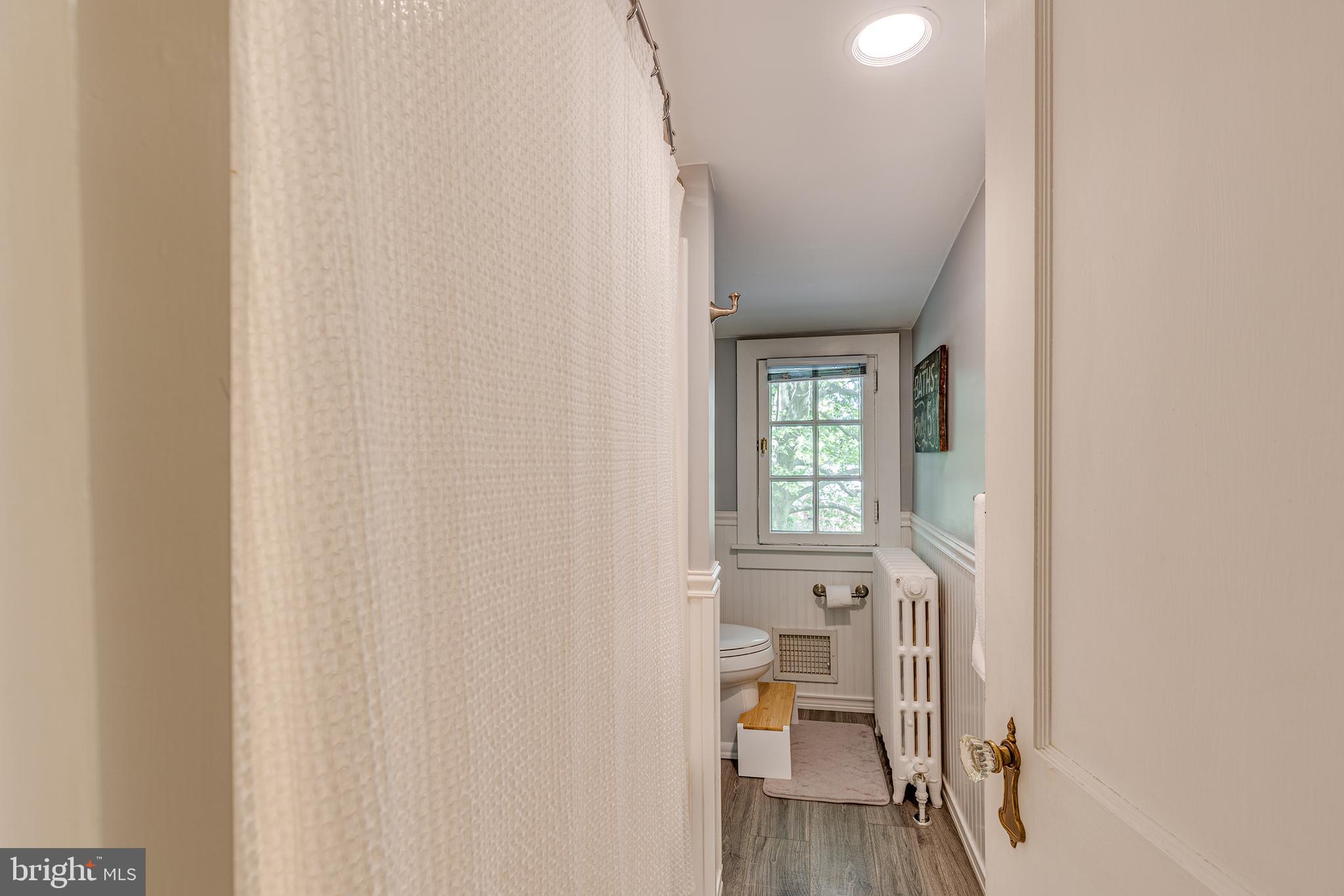 SCHOOL LANE HILLS - Residential