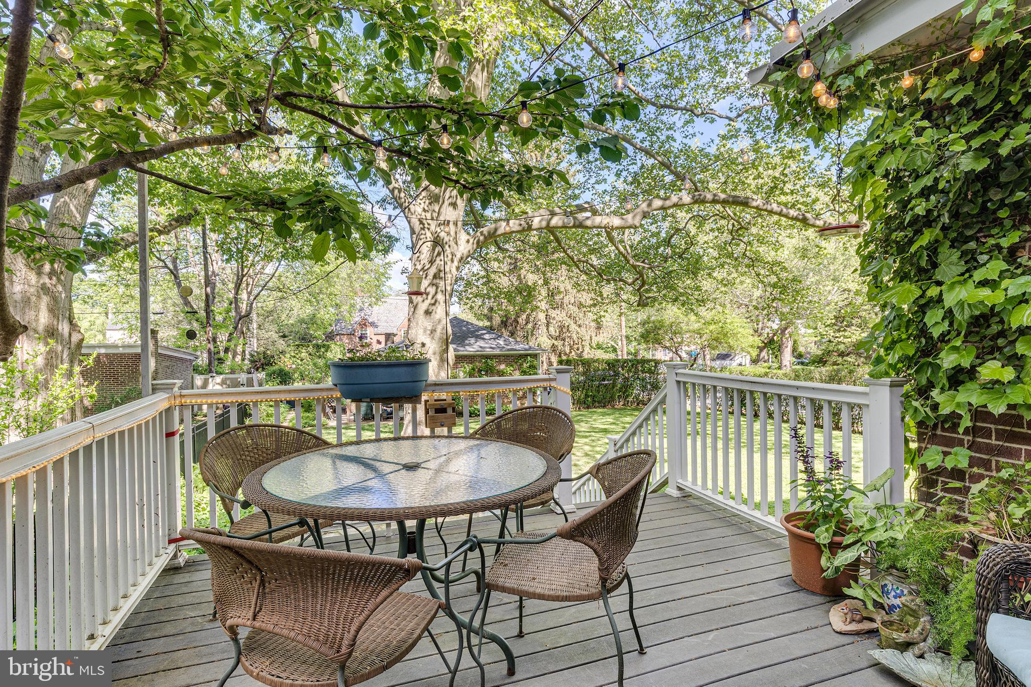 SCHOOL LANE HILLS - Residential