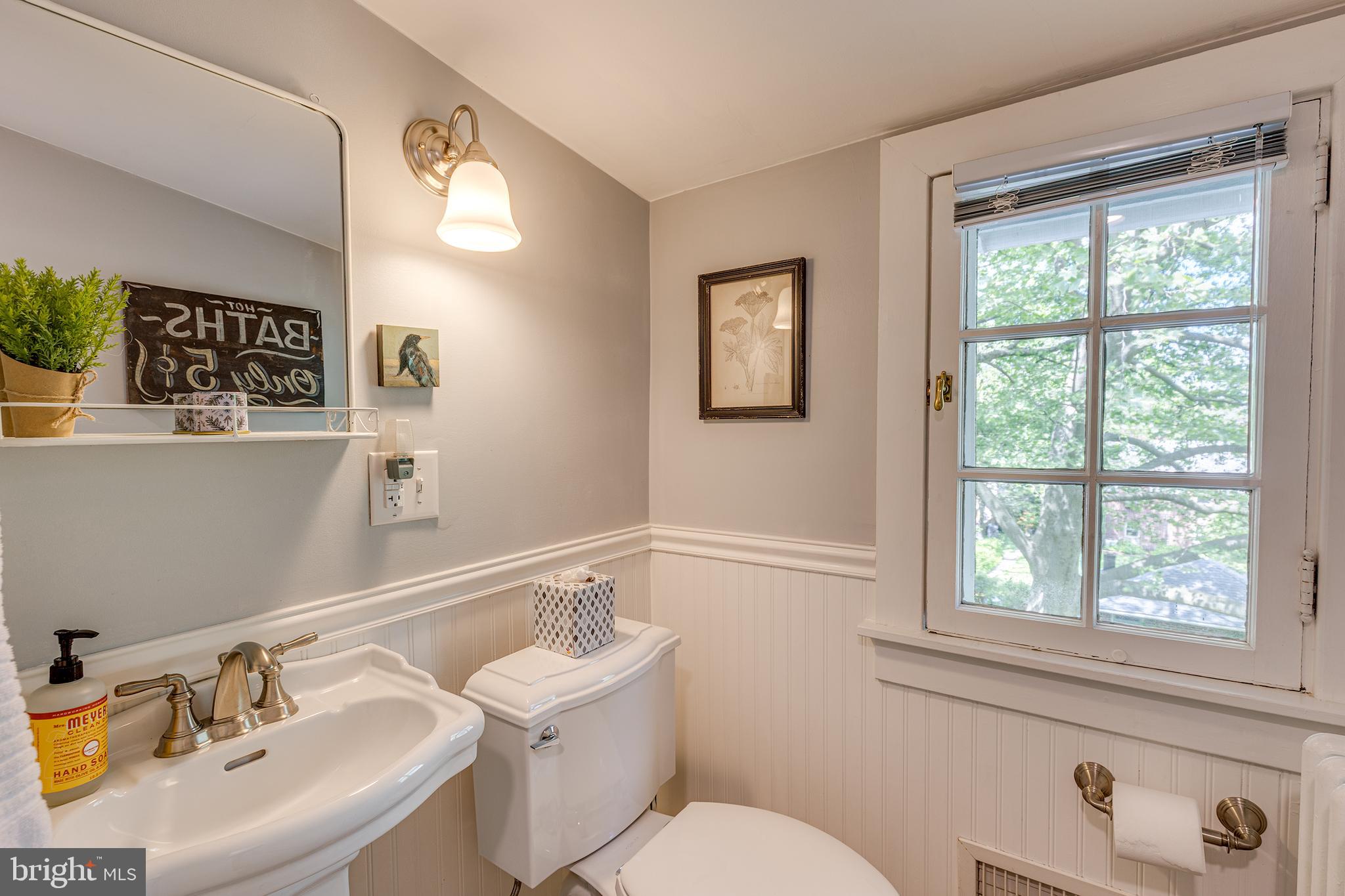 SCHOOL LANE HILLS - Residential