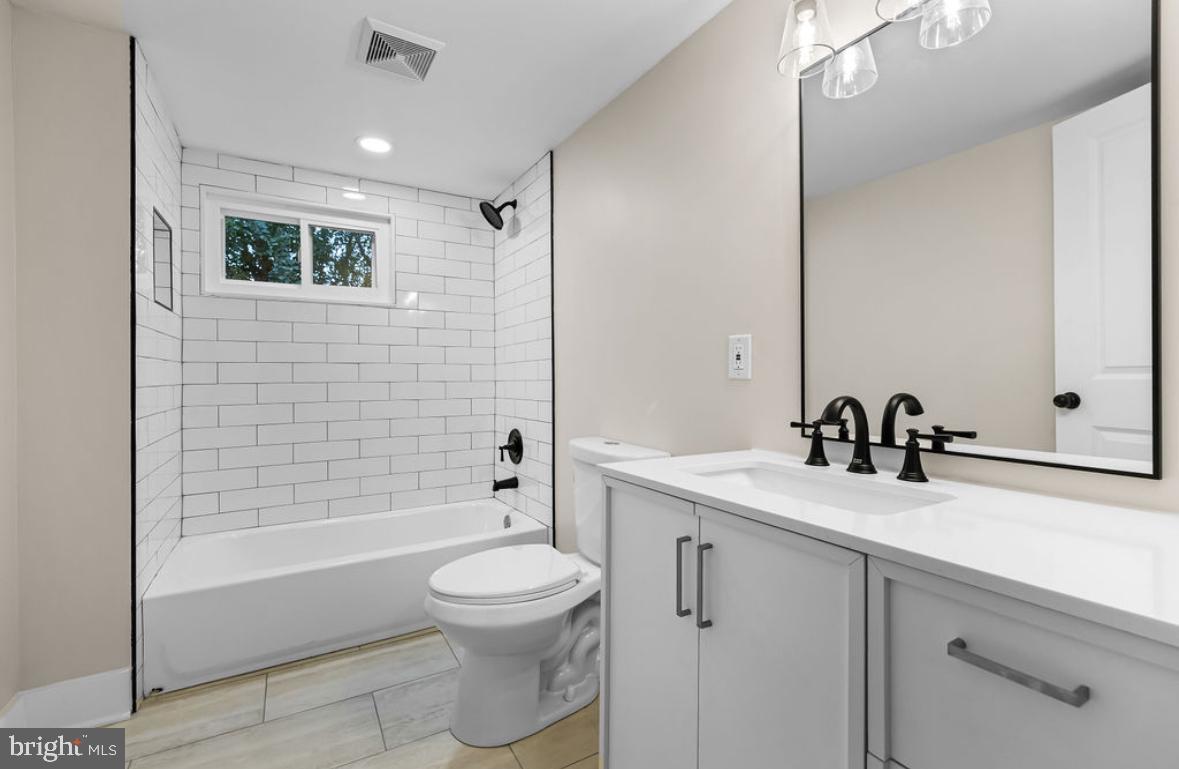 MIDDLEBOROUGH - Residential