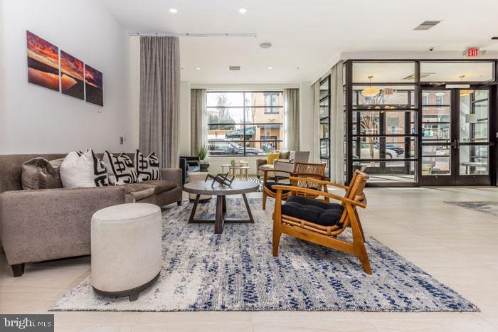 131 BRIDGE STREET 1B-1-1312