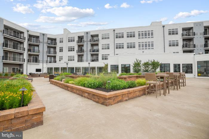 131 BRIDGE STREET 1B-1-1312