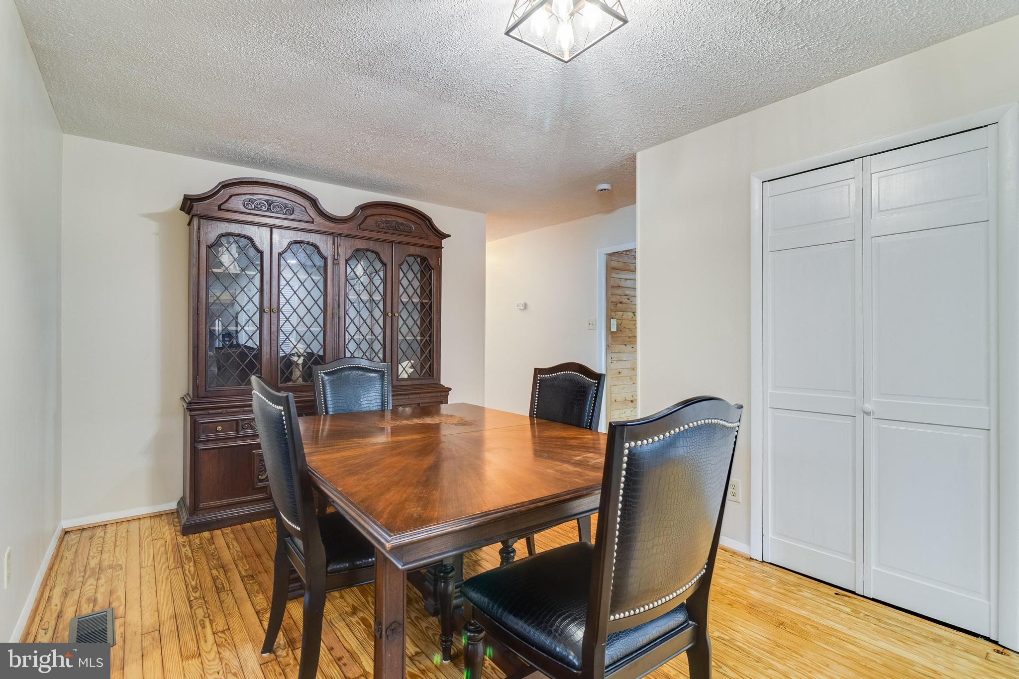 ST CHARLES - CARRINGTON - Residential