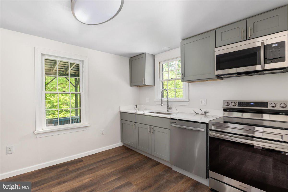 BL & NANCY WELCH - Residential