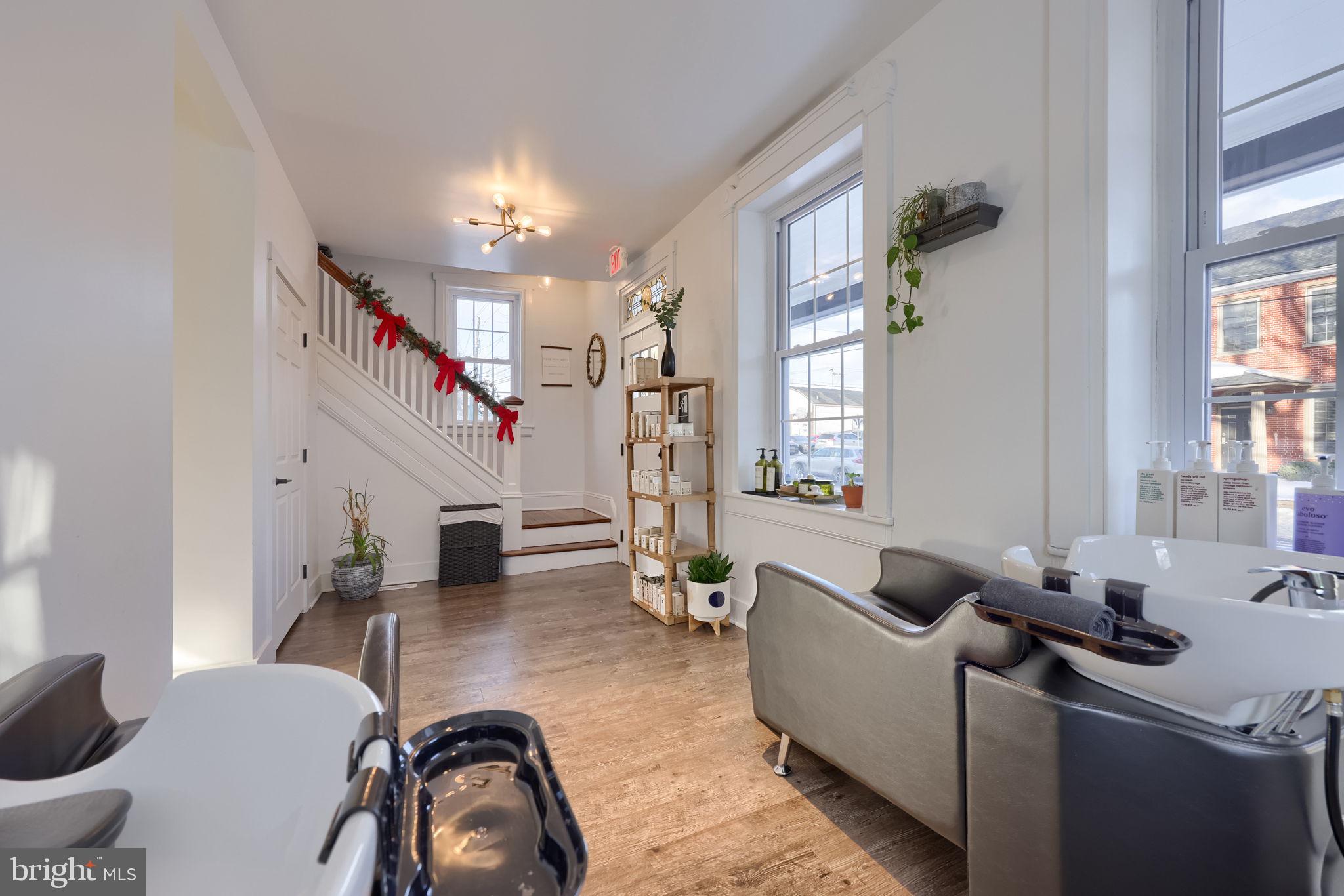 MANHEIM TWP - Commercial Sale