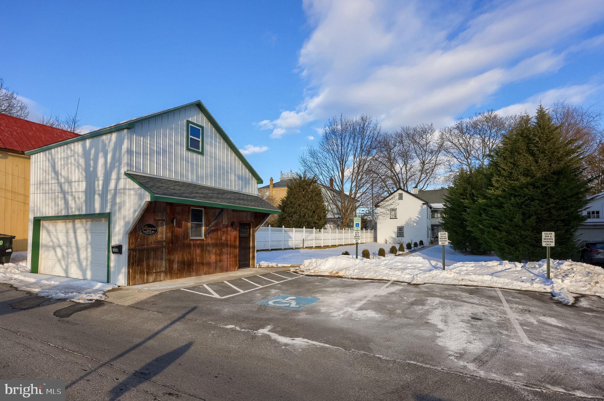 MANHEIM TWP - Commercial Sale