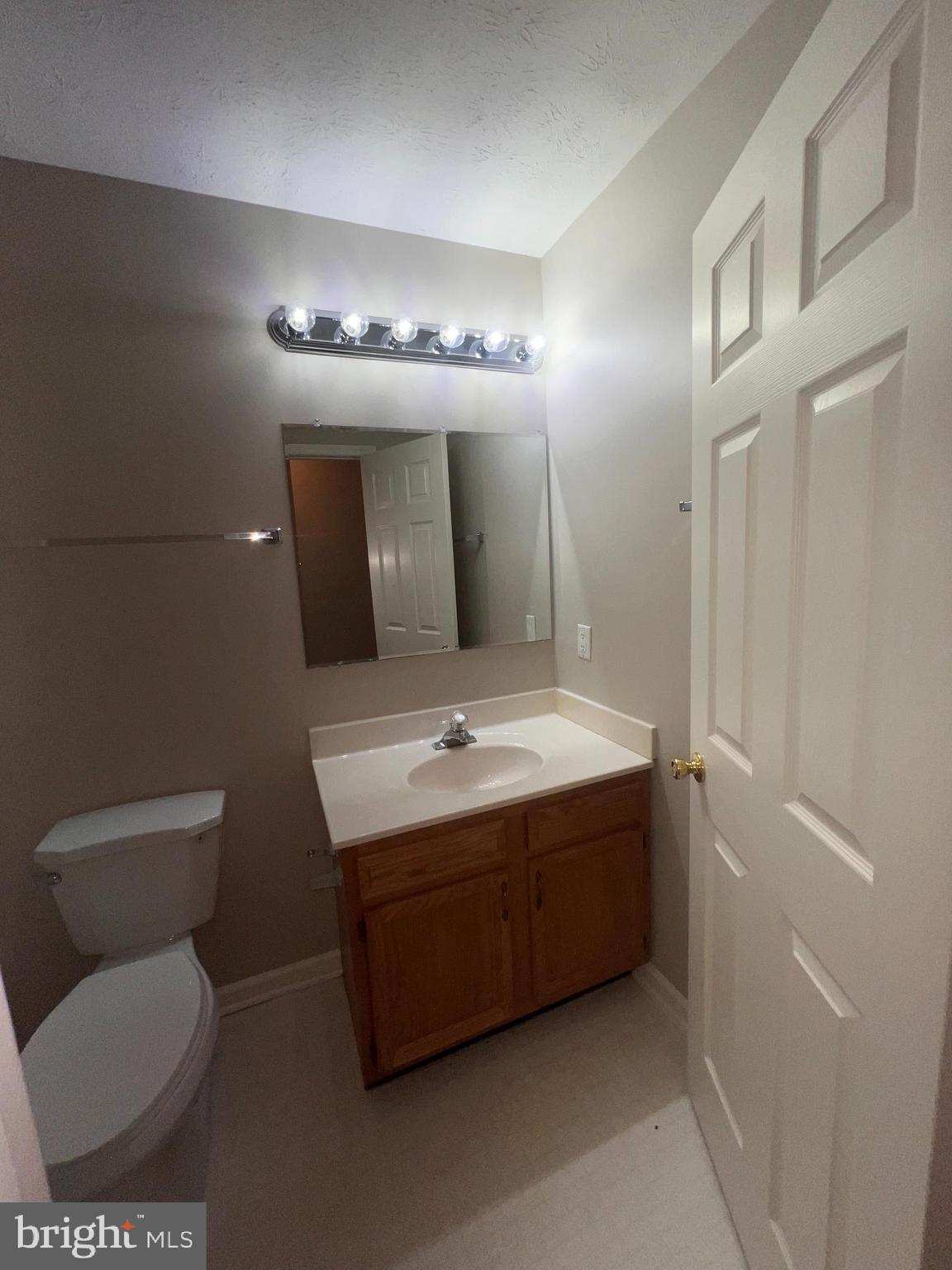 BRIAR RUN - Residential Lease