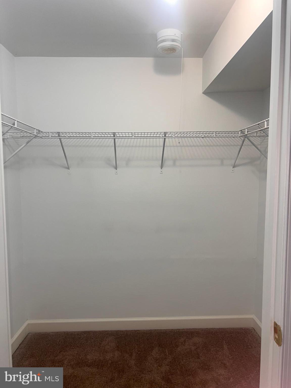 BRIAR RUN - Residential Lease