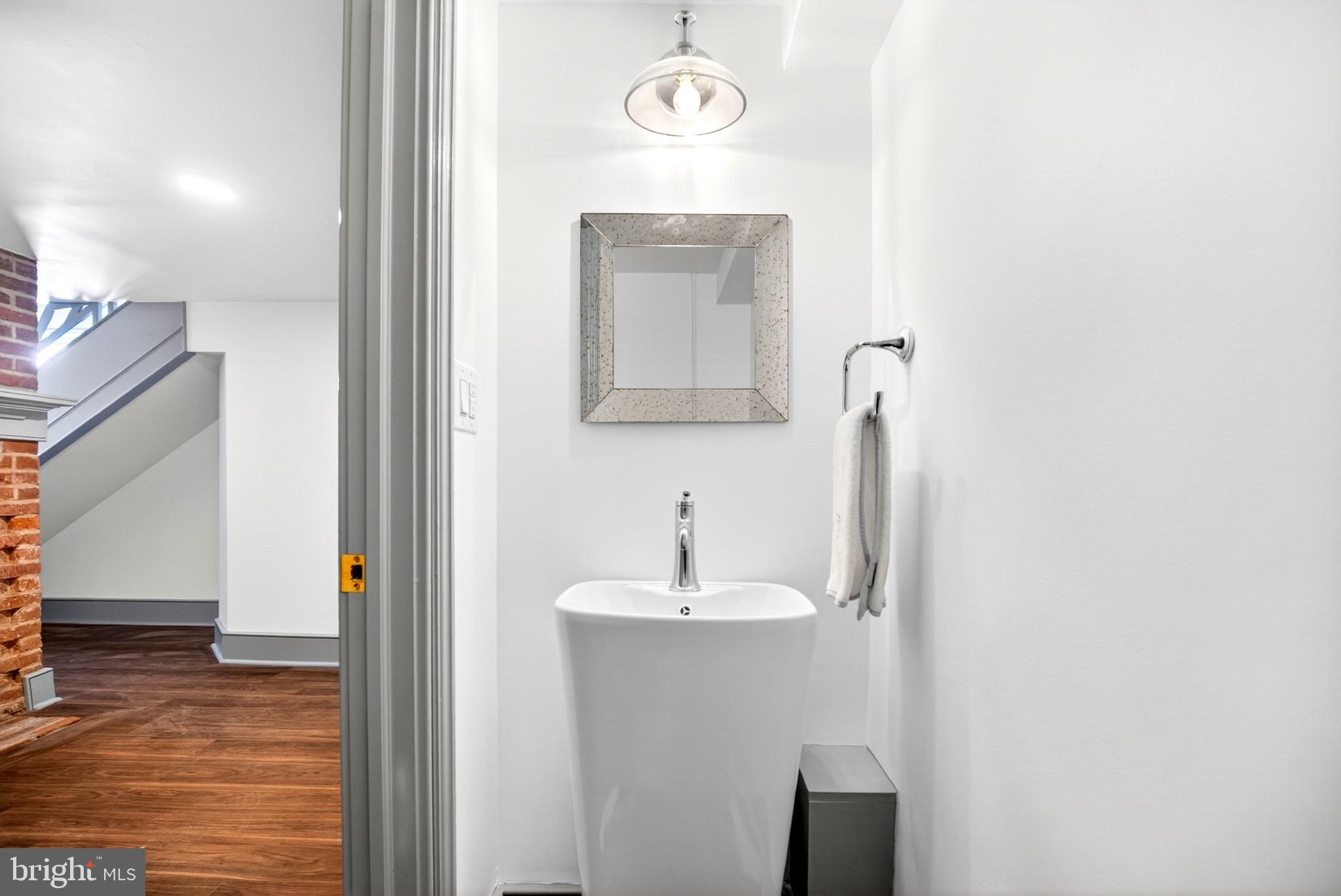 SOCIETY HILL - Residential