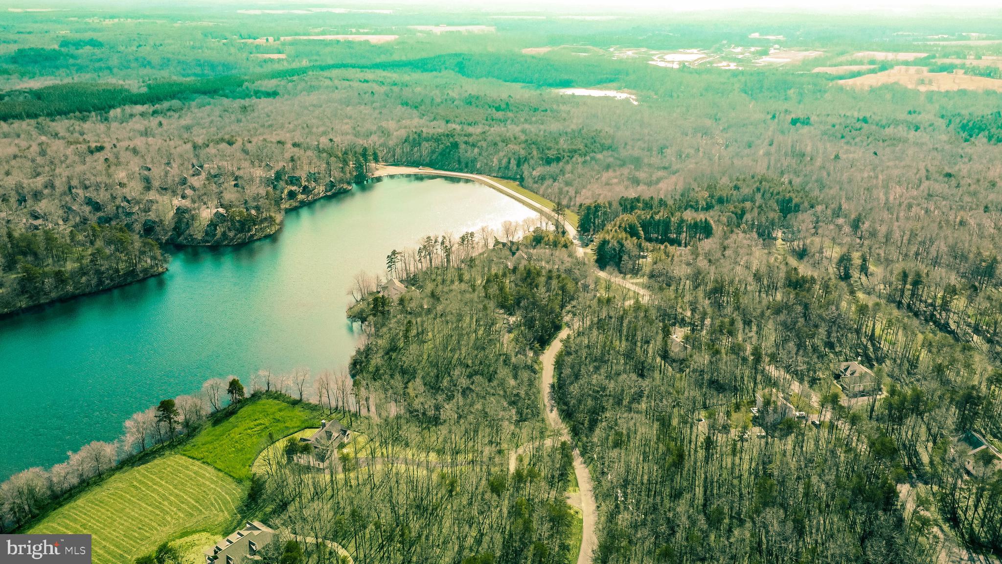 SHENANDOAH CROSSING COUNTRY CLUB - Land