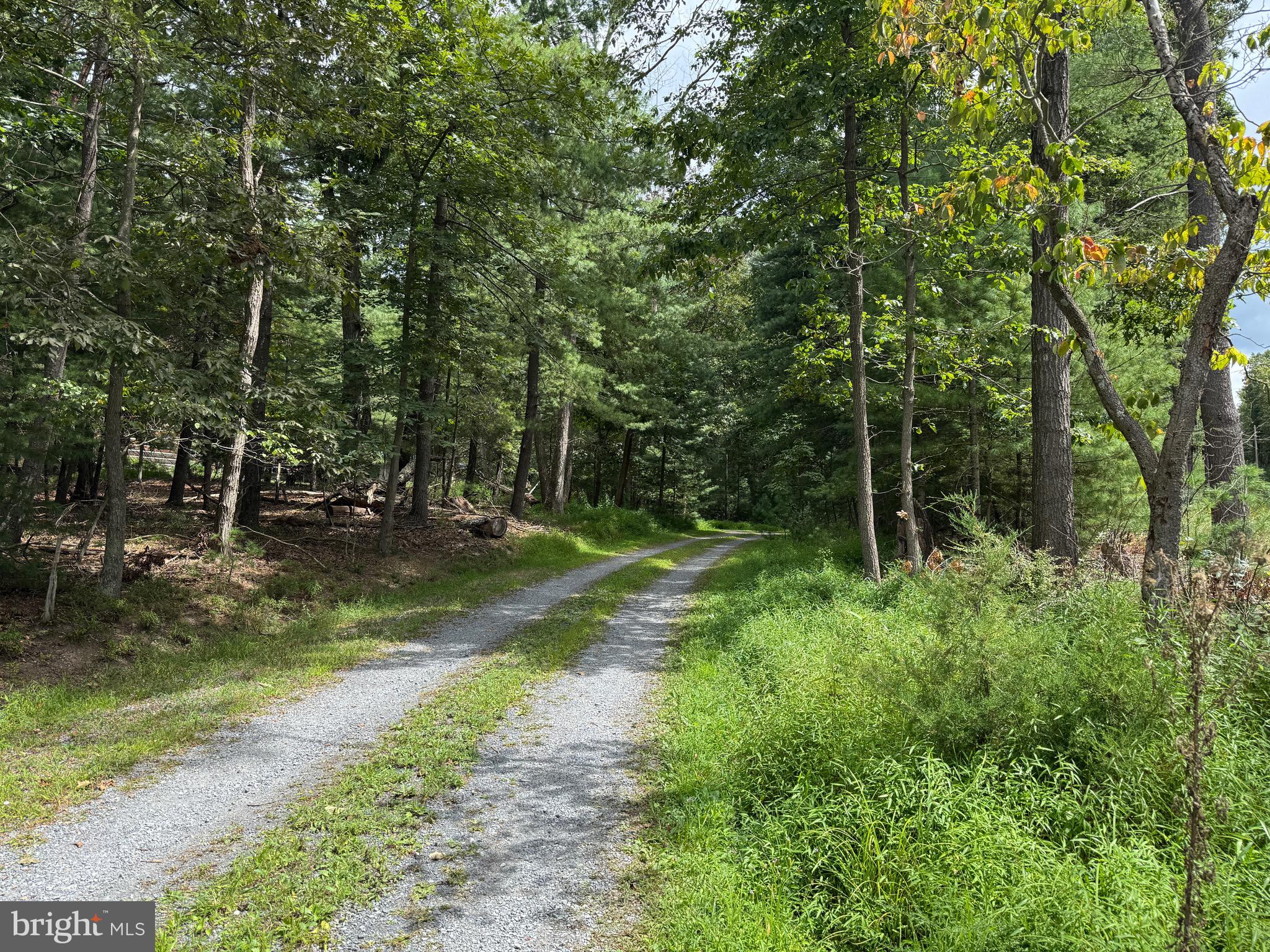 PARKS HOLLOW - Residential