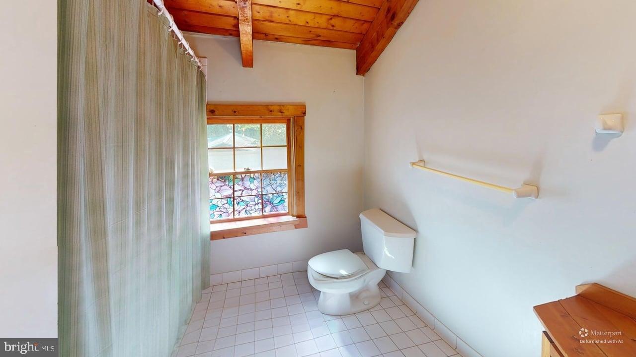 PARKS HOLLOW - Residential