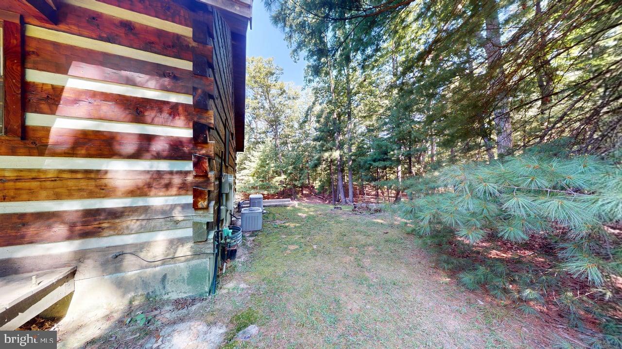 PARKS HOLLOW - Residential