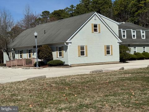 Photo of 205 Tuckerton Road, MEDFORD, NJ 08055 (MLS # NJBL2107684)