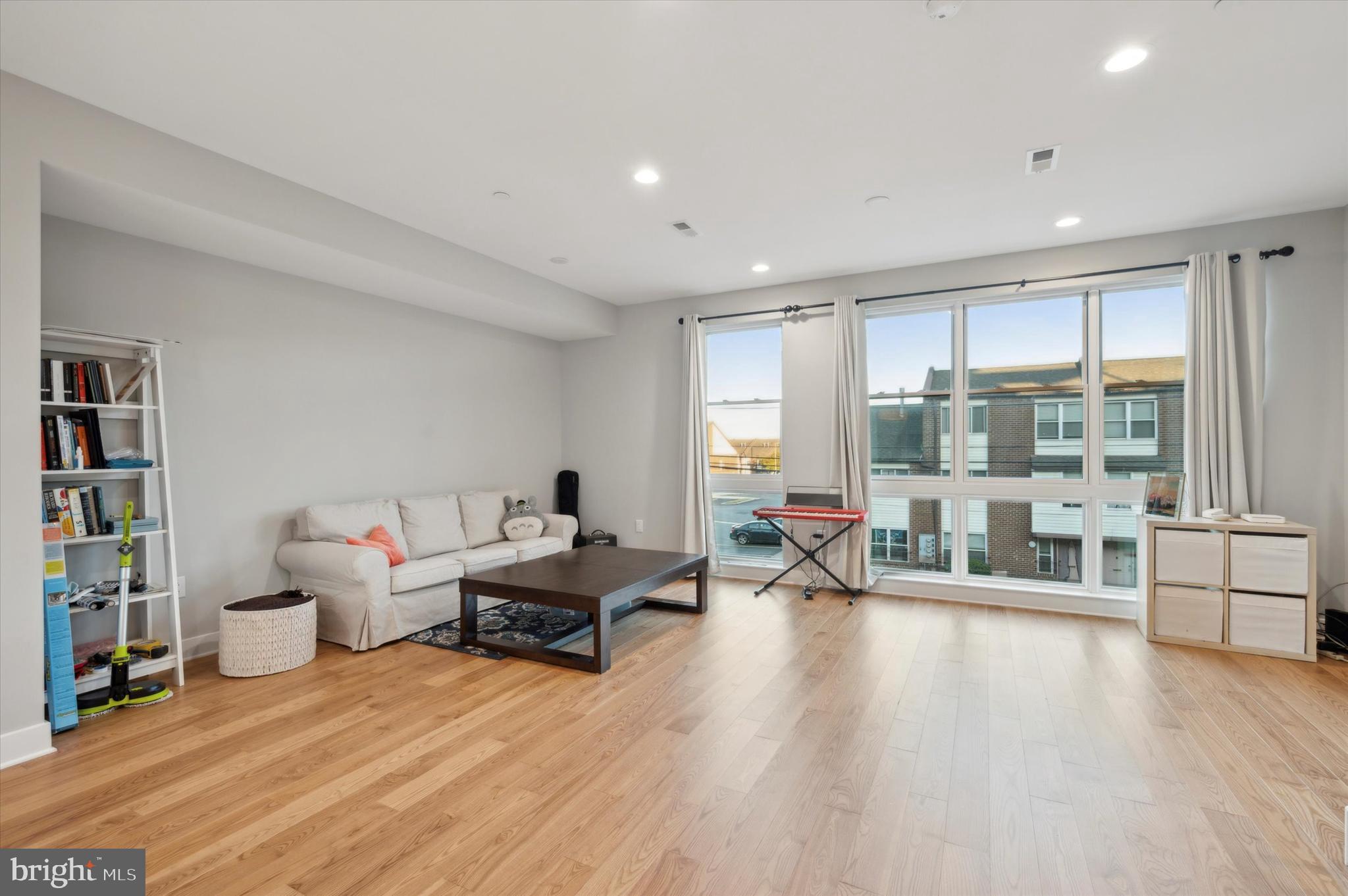 WEST POPLAR - Residential