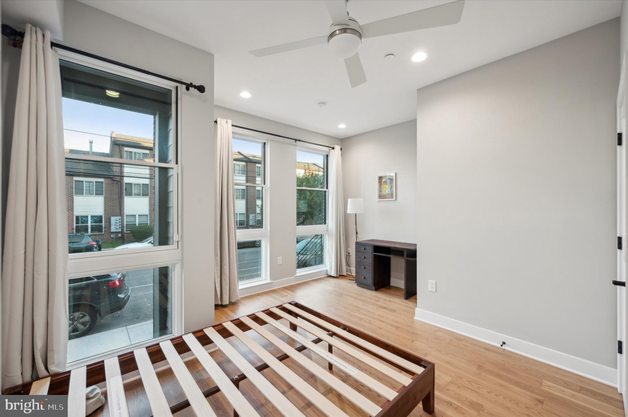 WEST POPLAR - Residential