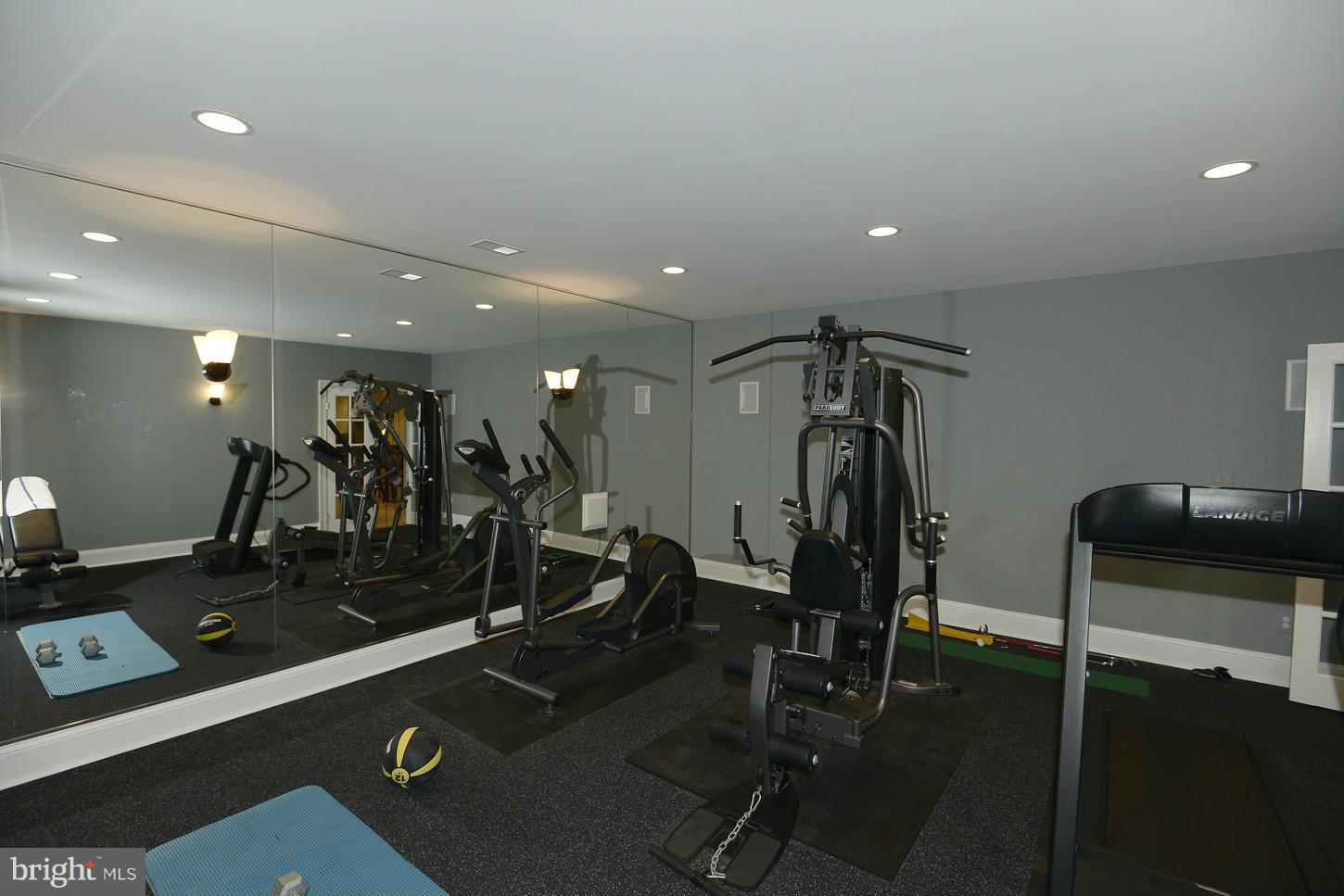 FRANKLIN PARK - Residential