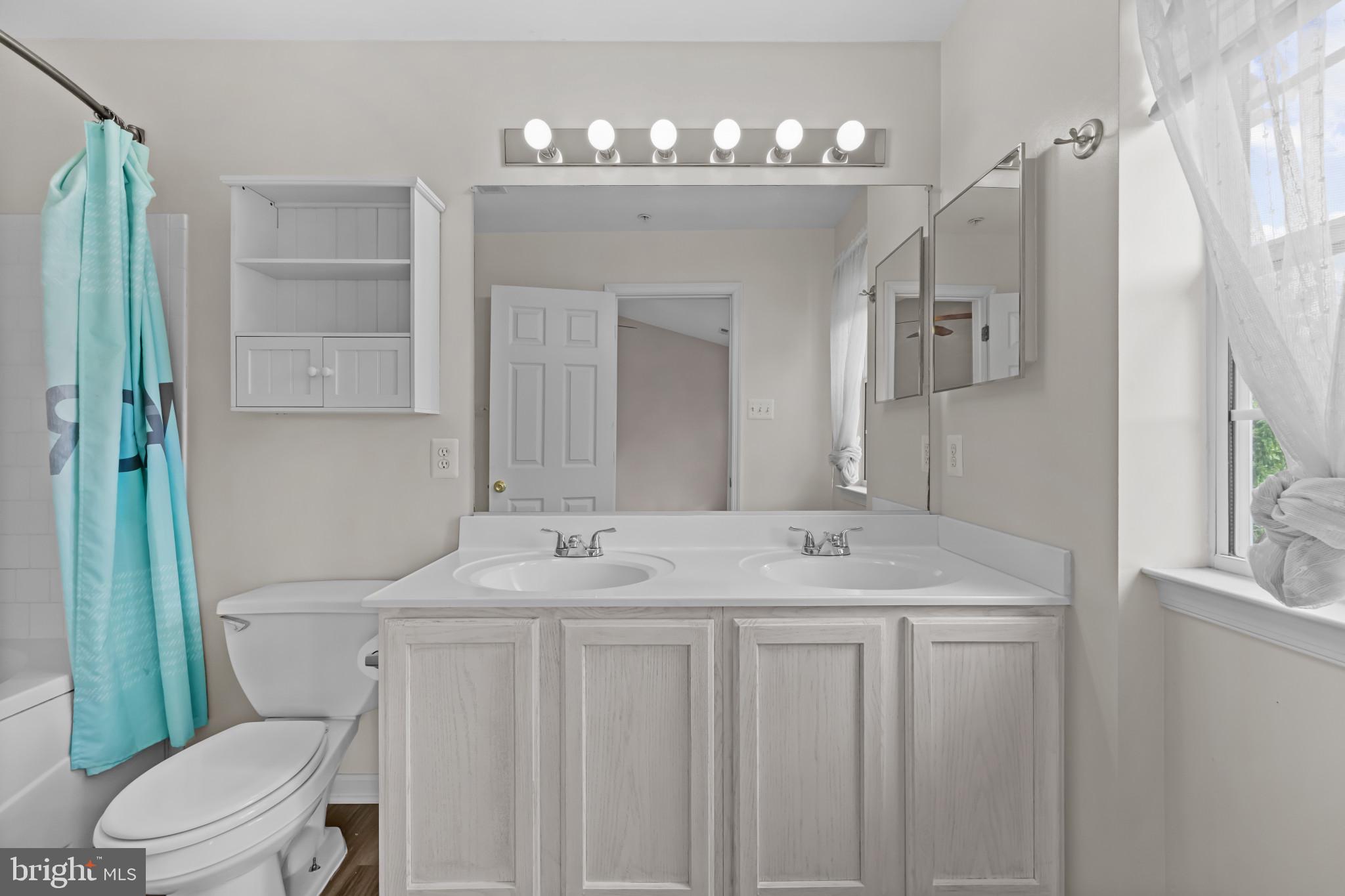 THE SANCTUARY - Residential