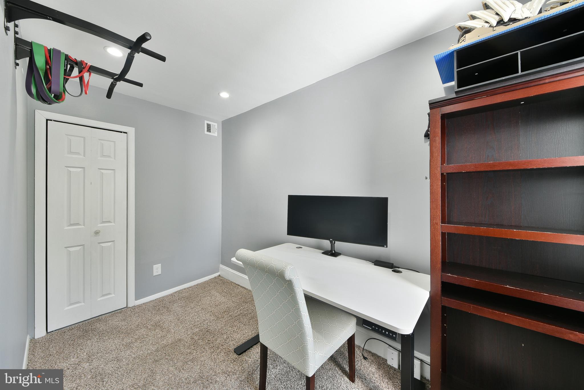 PORT RICHMOND - Residential