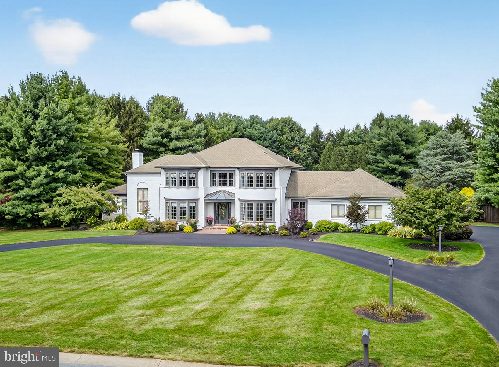 STONEHENGE - Residential