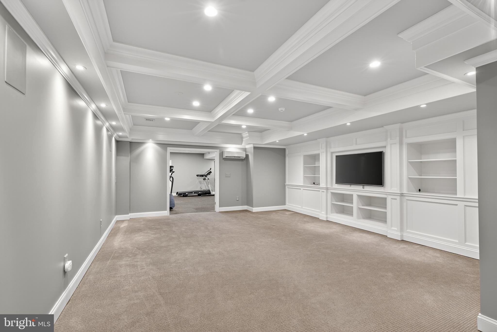 STONEHENGE - Residential