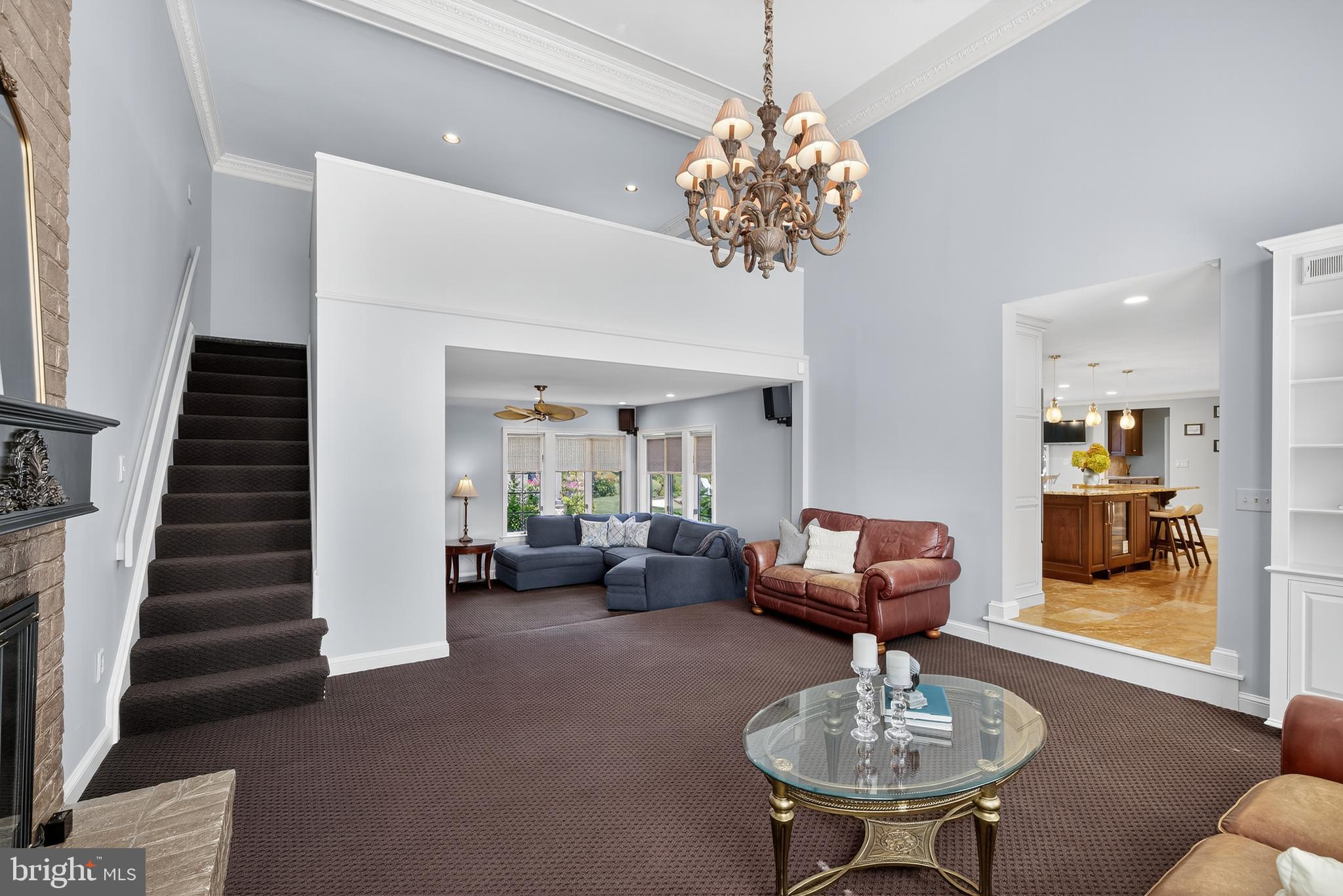 STONEHENGE - Residential