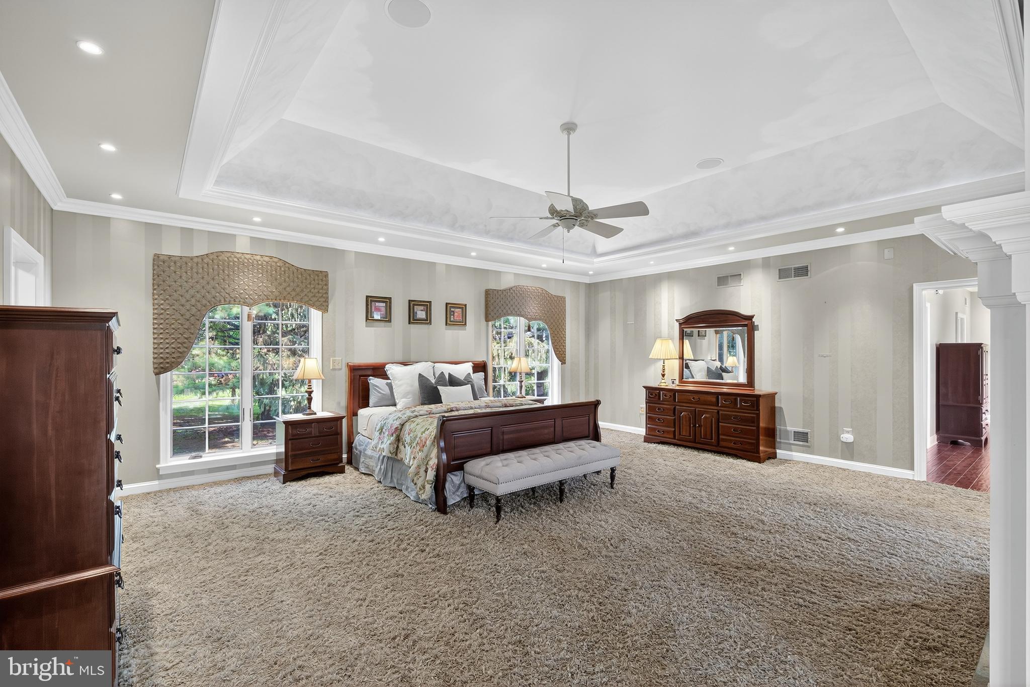 STONEHENGE - Residential