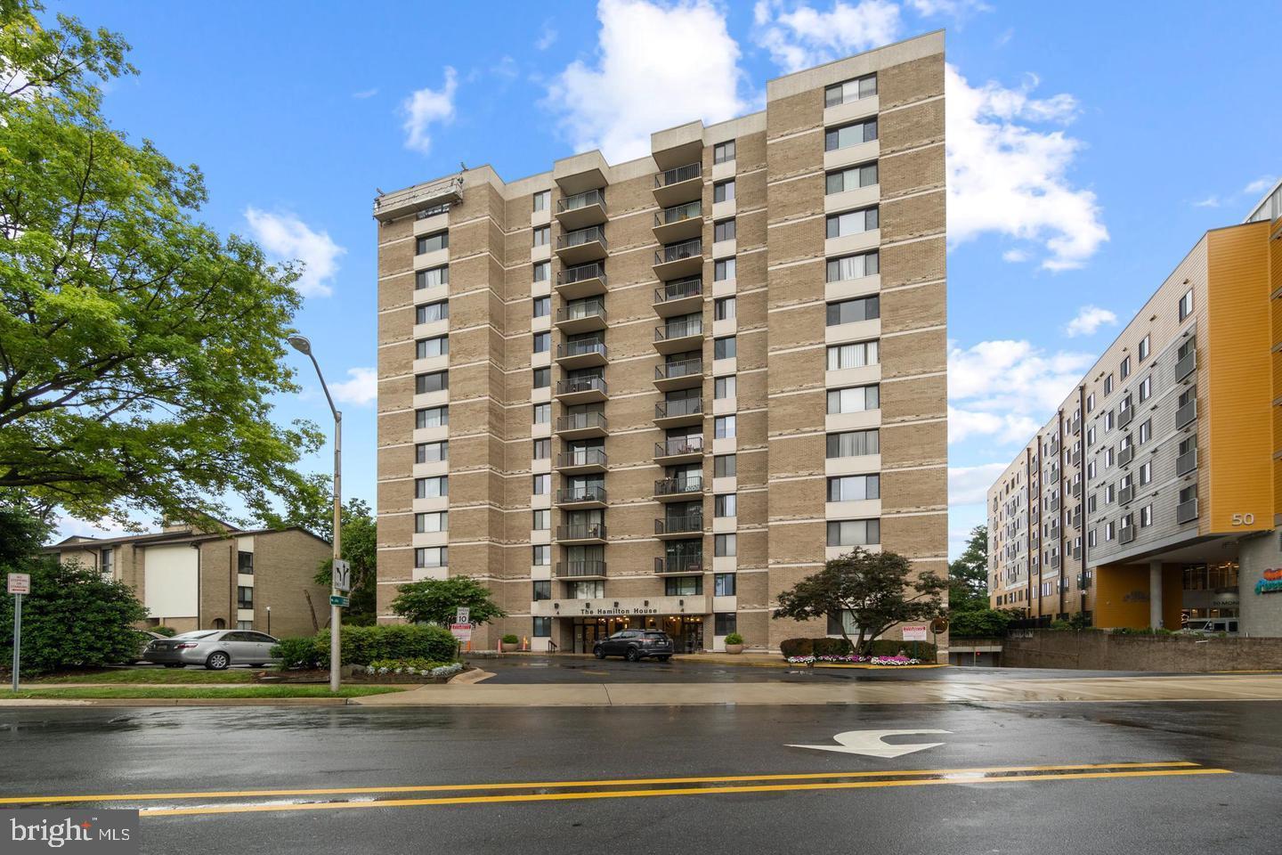 4 MONROE STREET 802