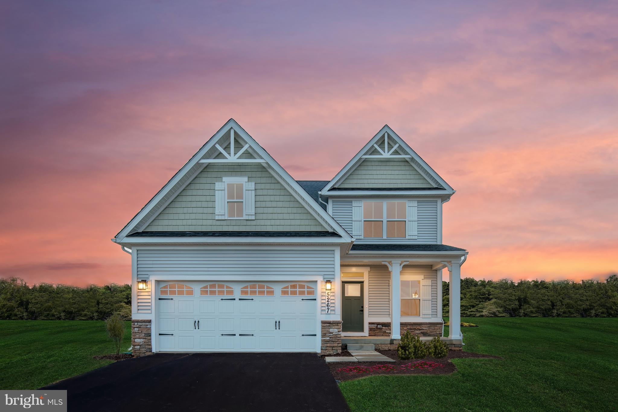 TWO RIVERS - Residential