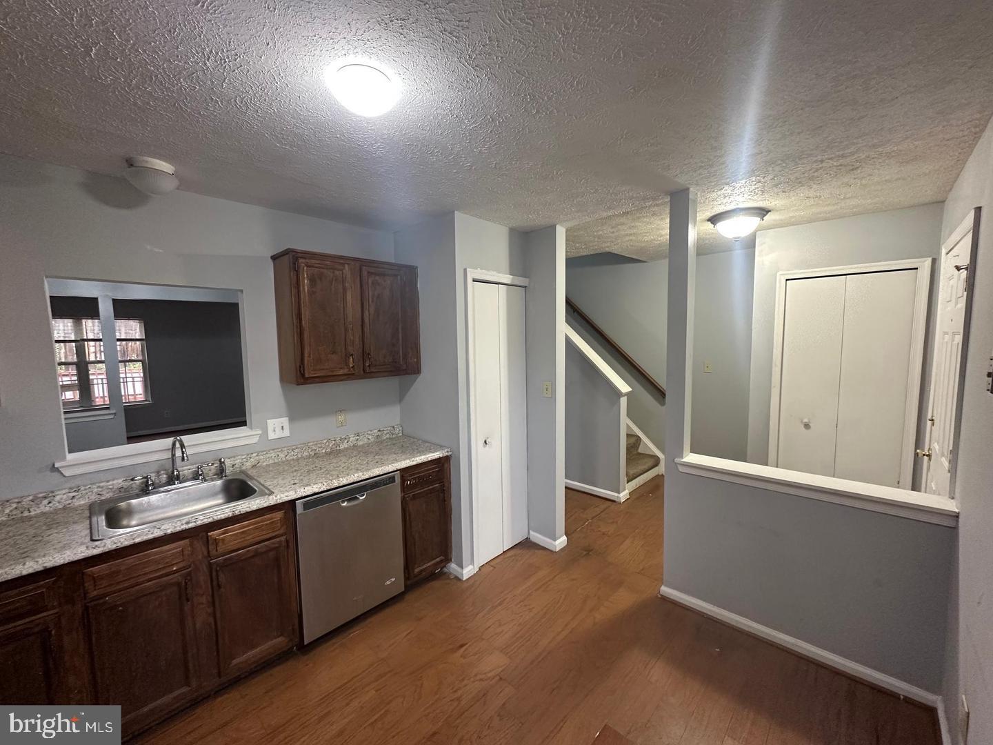 313 MEWS COURT