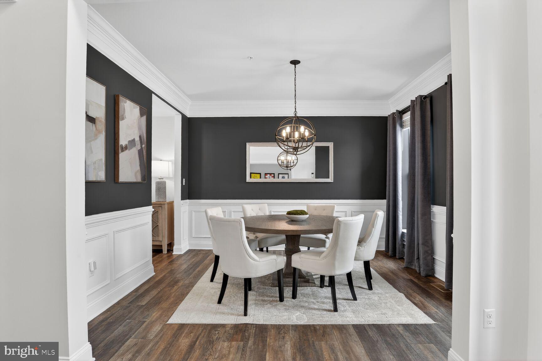 SOMERSET HILL - Residential