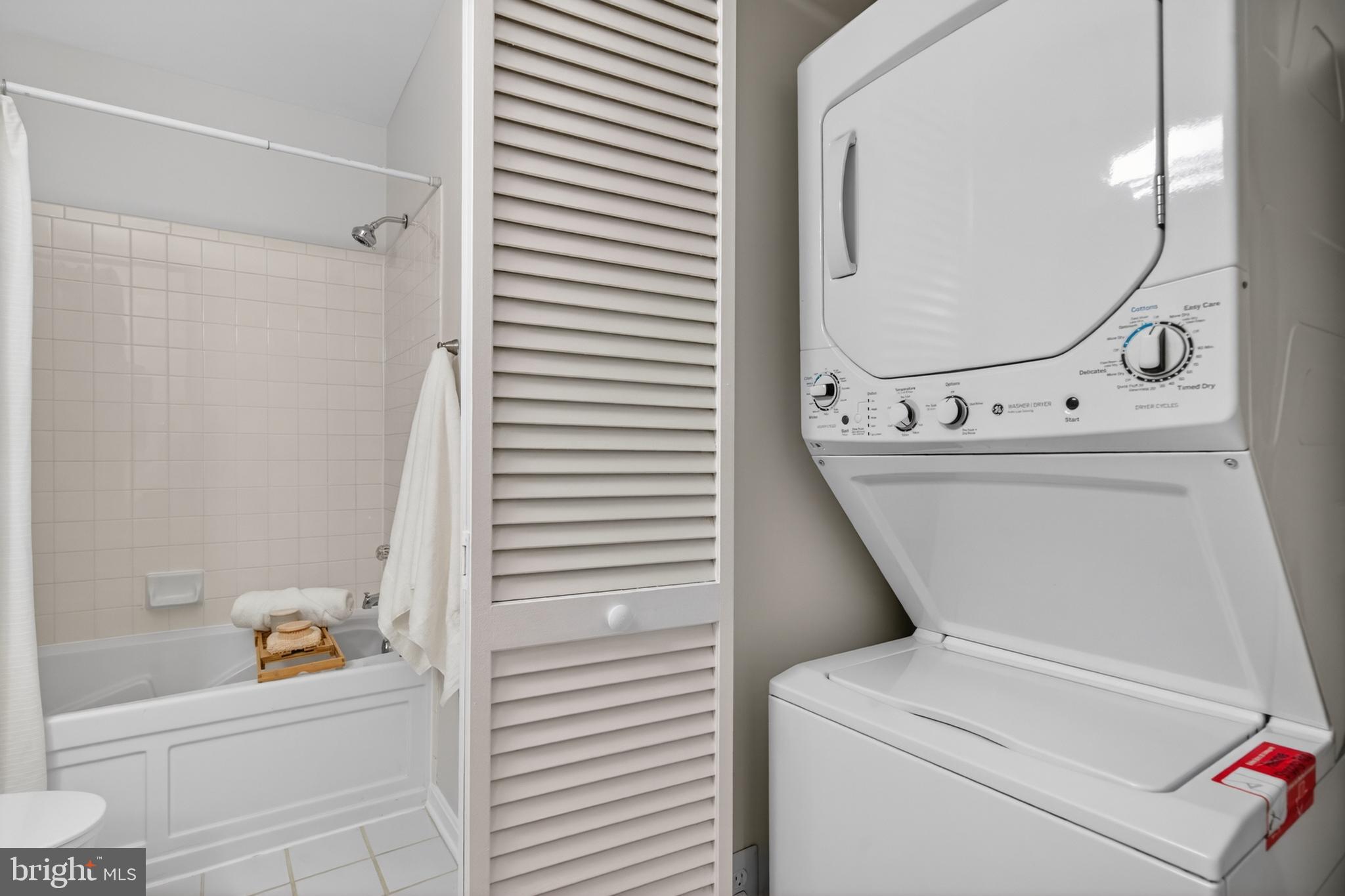 WESTBRIAR CONDOMINIUMS - Residential
