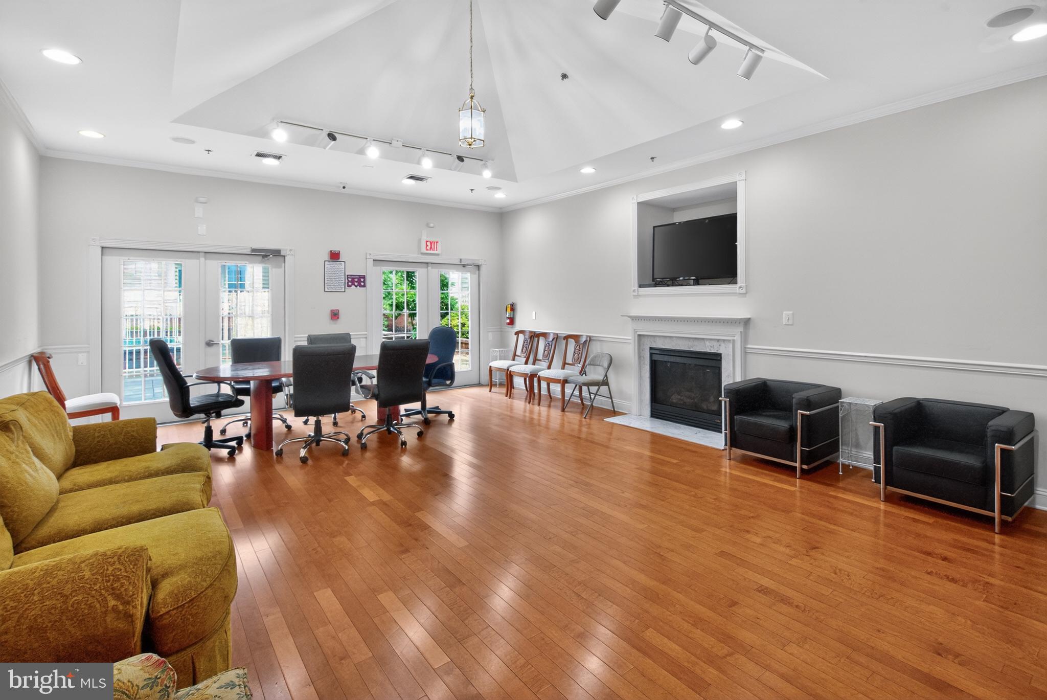 WESTBRIAR CONDOMINIUMS - Residential