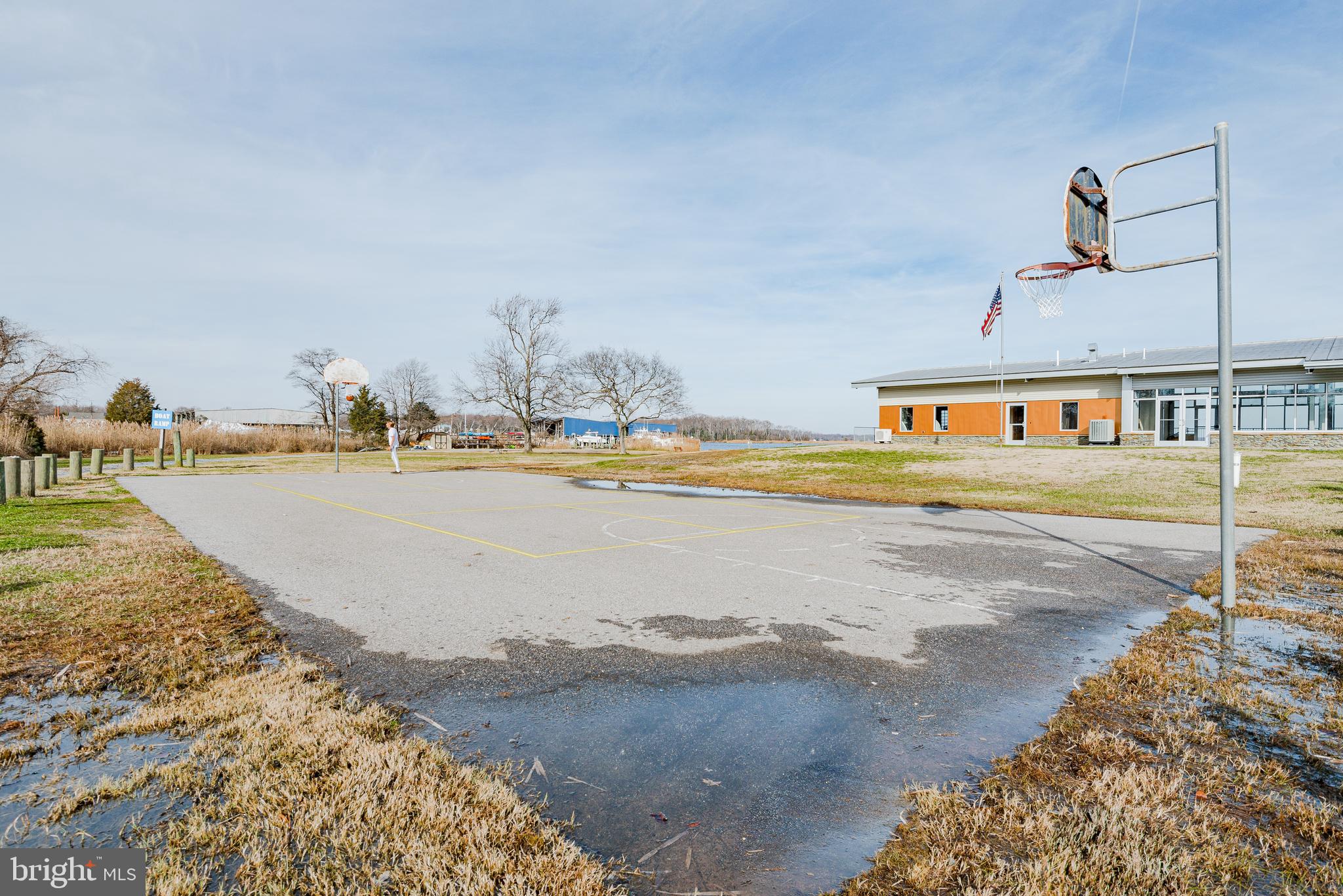 SELBY ON THE BAY - Residential
