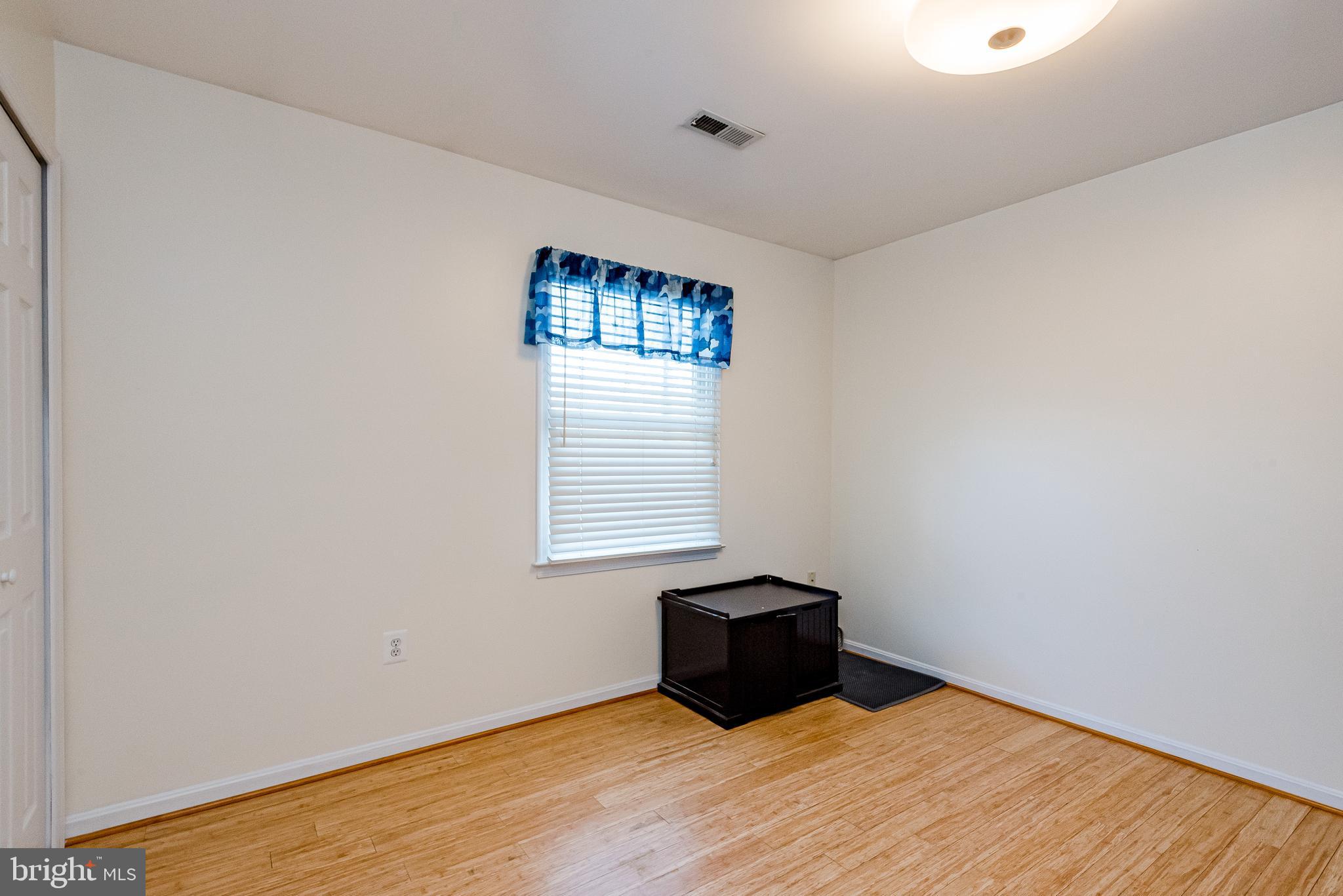 SELBY ON THE BAY - Residential