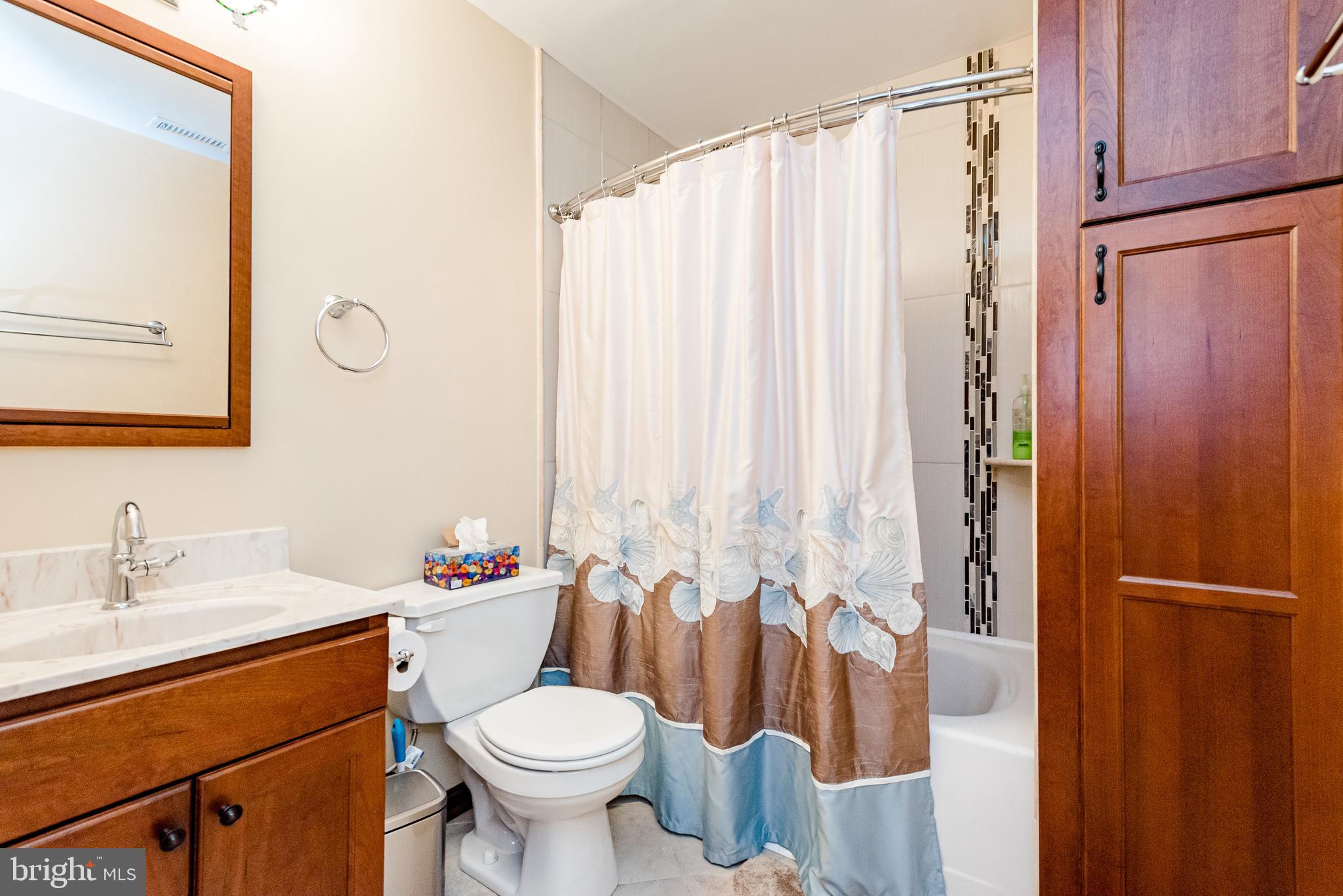 SELBY ON THE BAY - Residential