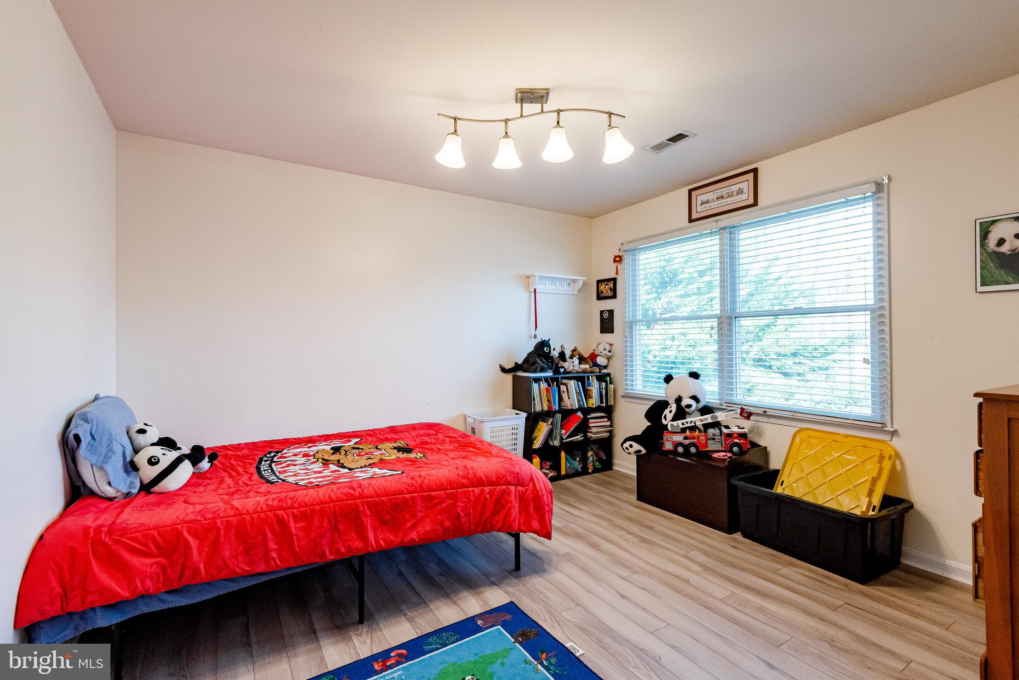 SELBY ON THE BAY - Residential