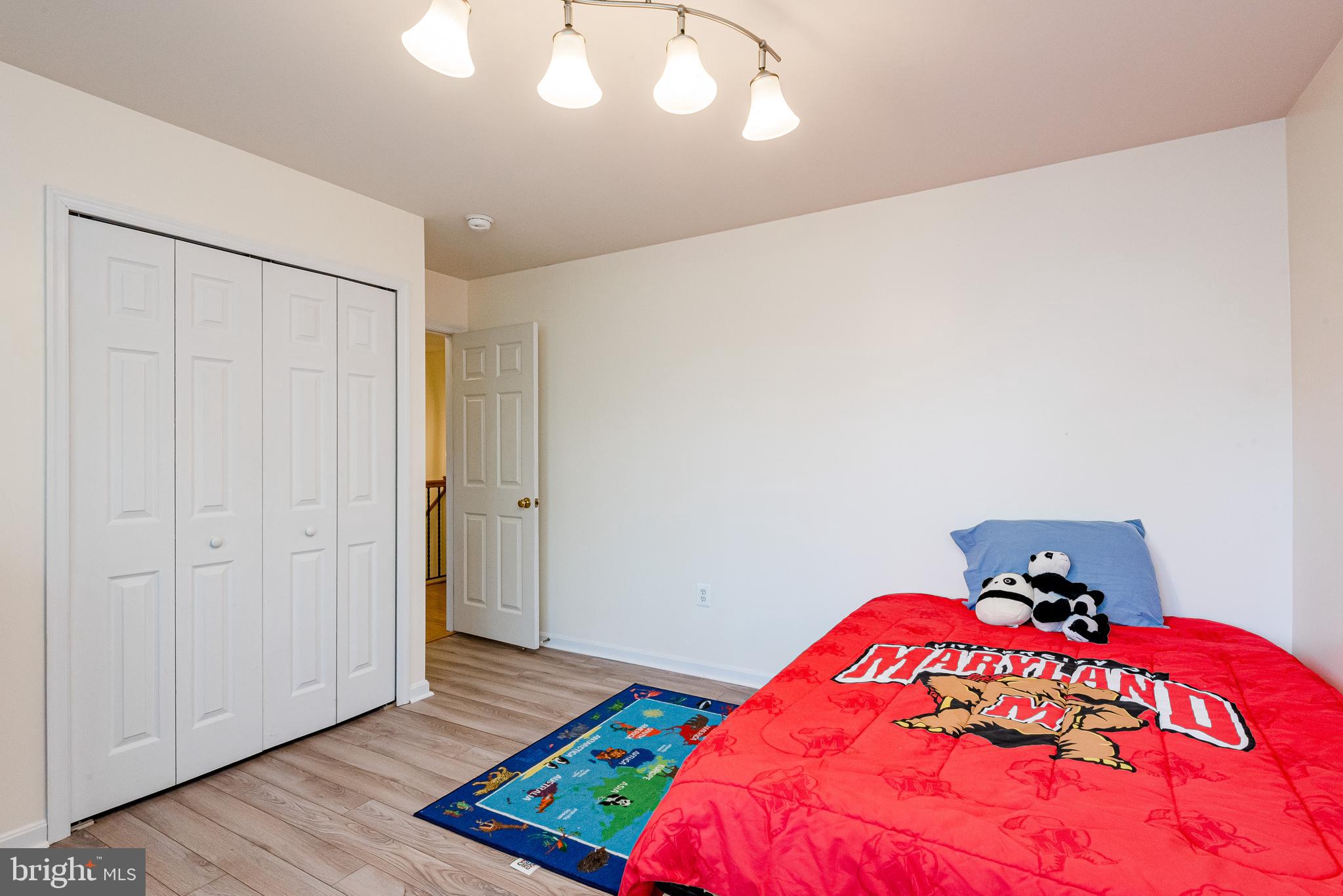 SELBY ON THE BAY - Residential