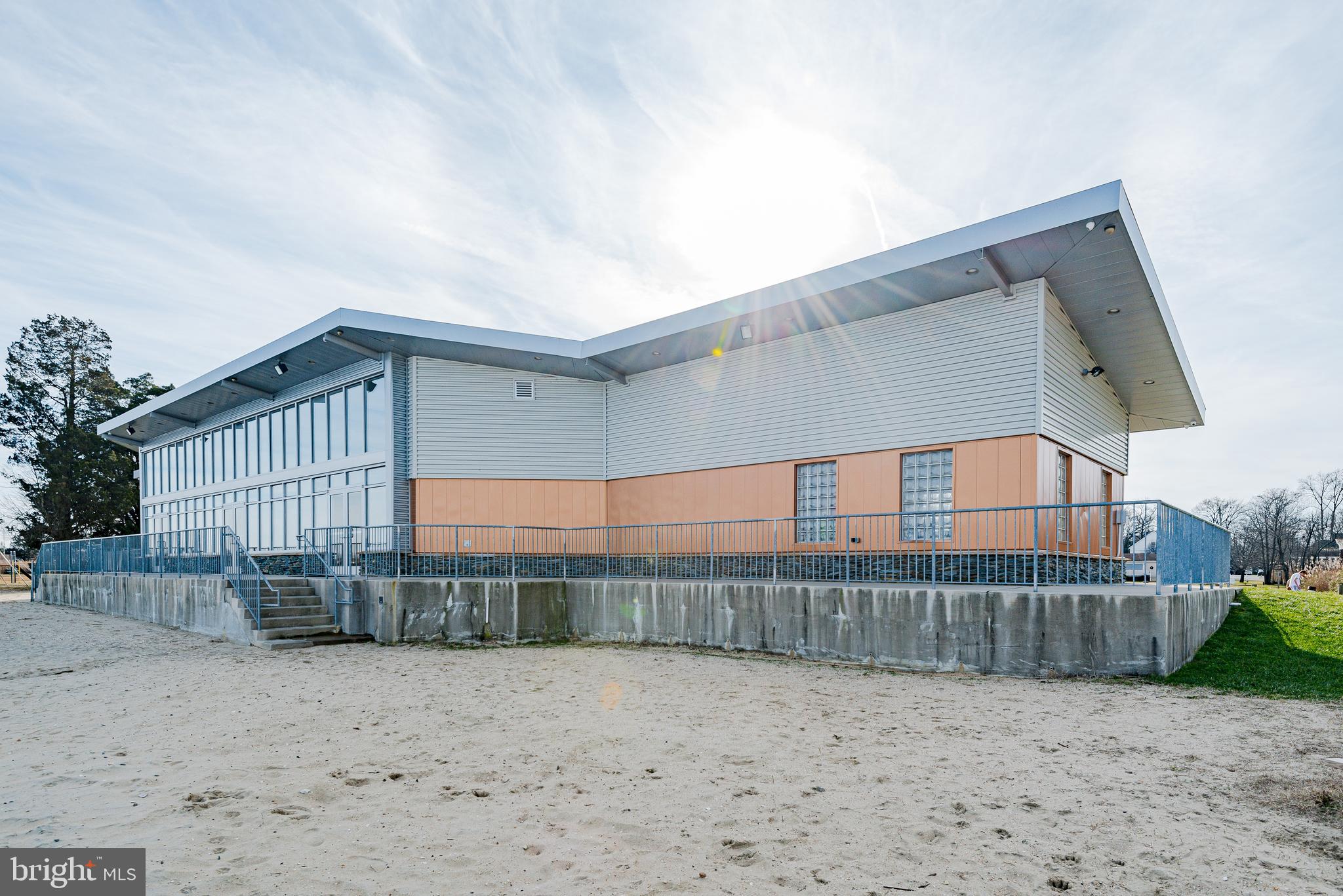 SELBY ON THE BAY - Residential