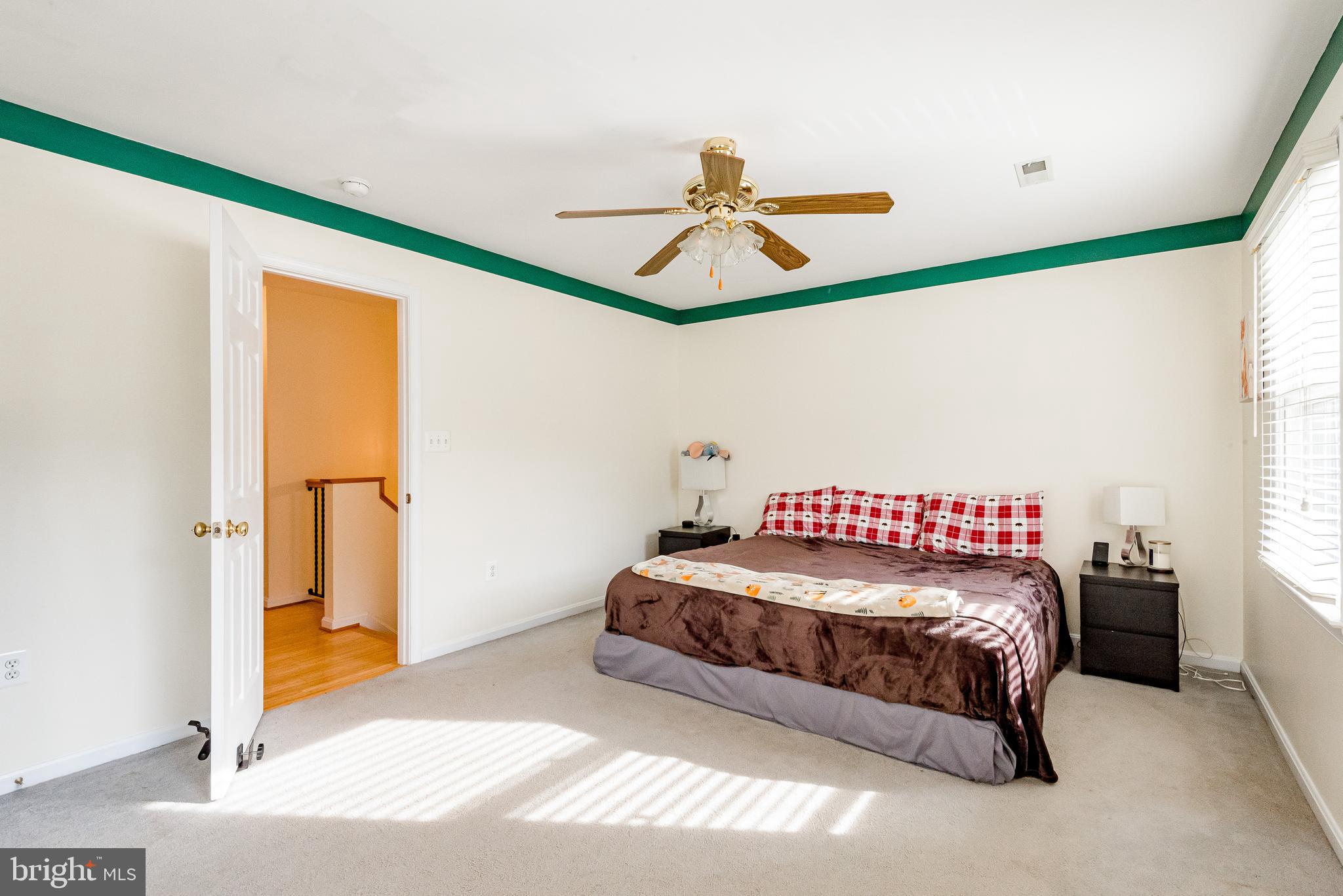 SELBY ON THE BAY - Residential