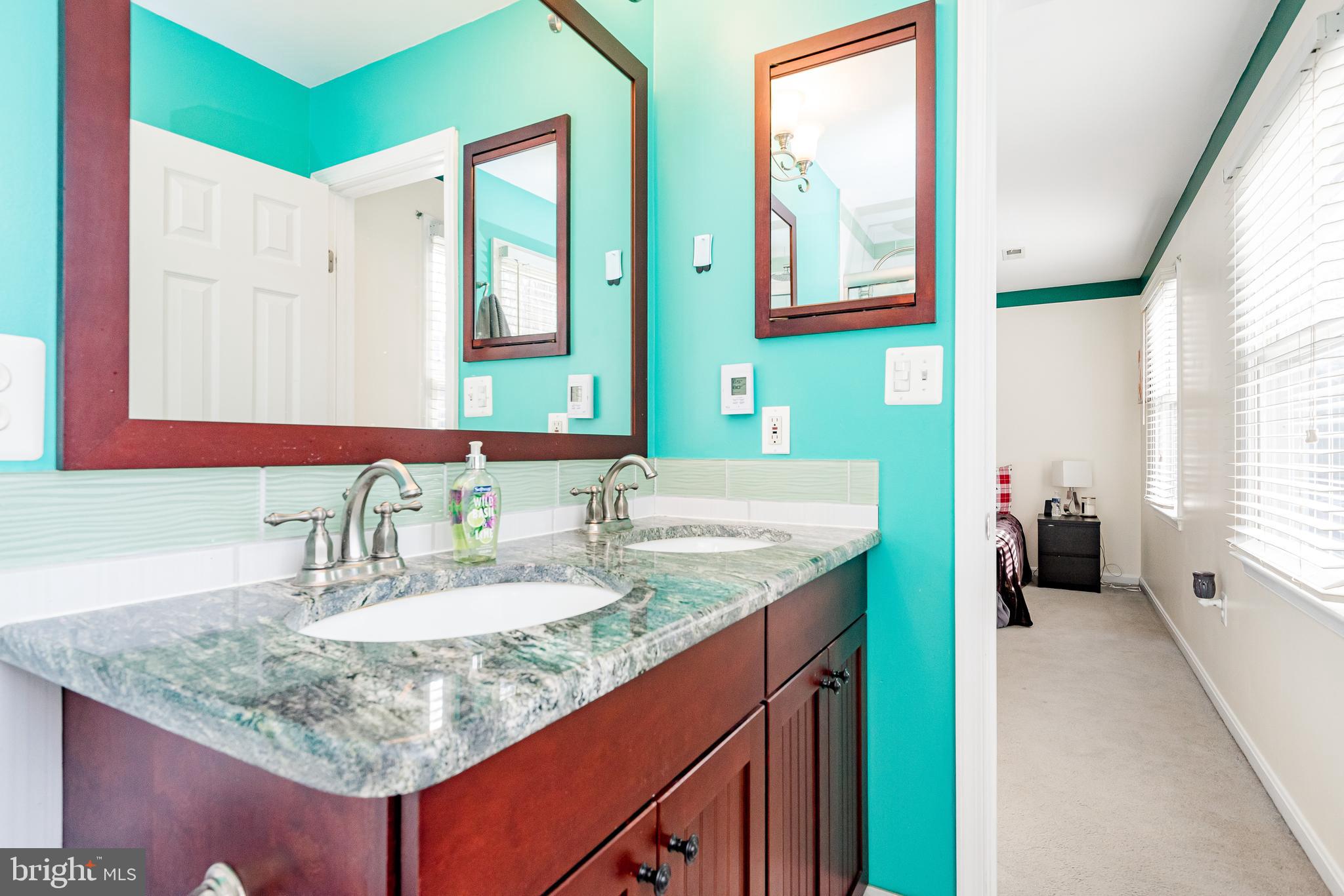 SELBY ON THE BAY - Residential