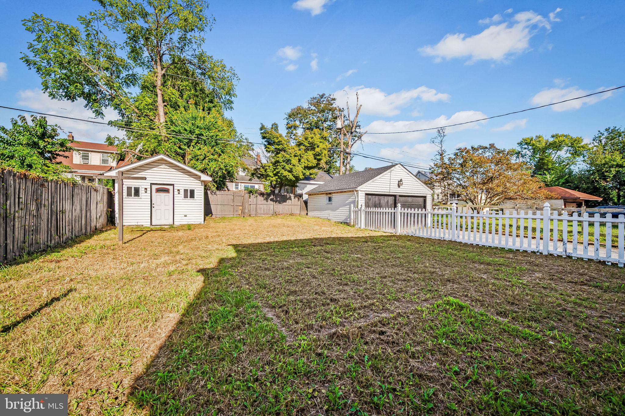 RIDGEWOOD - Residential