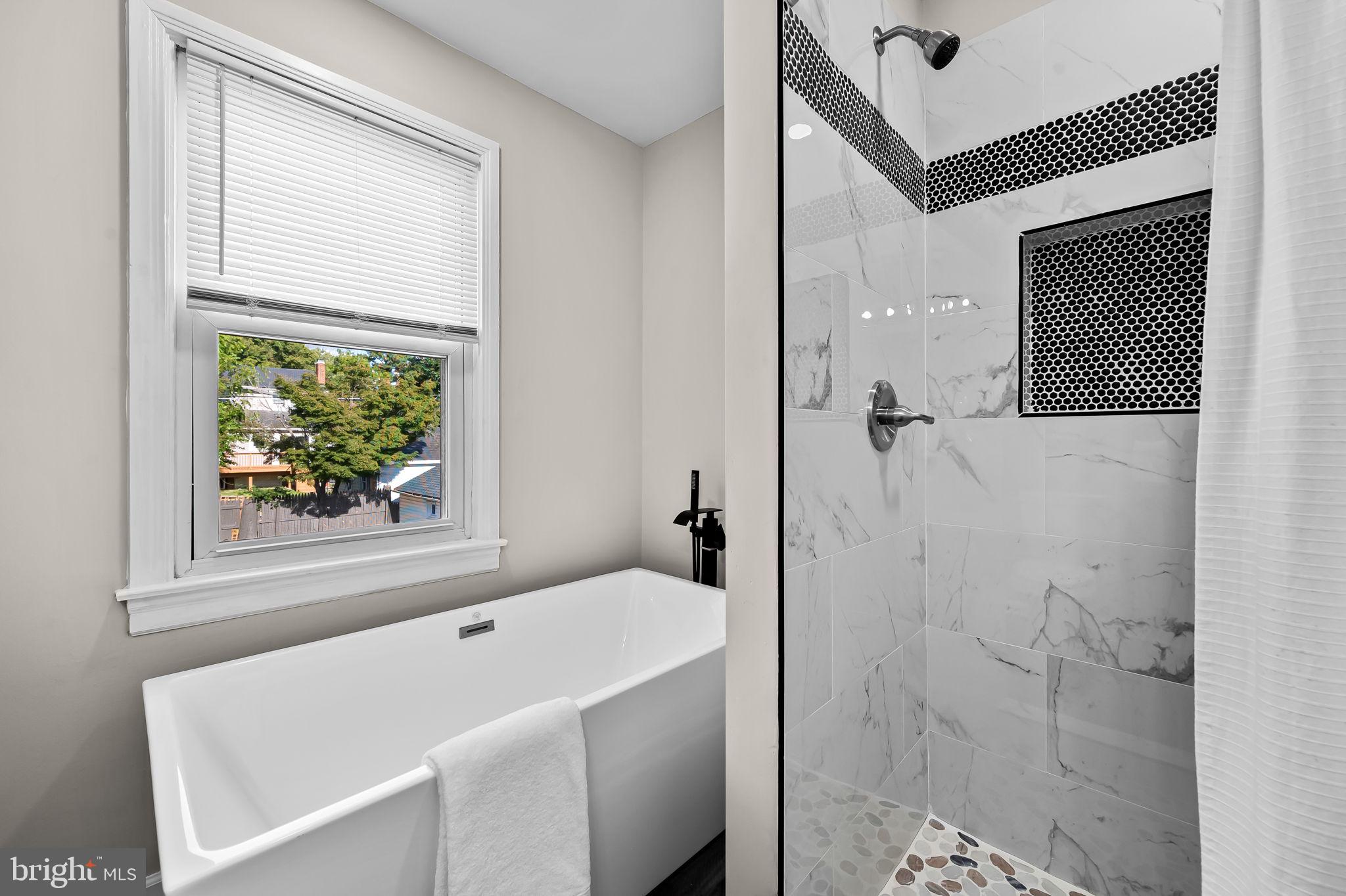 RIDGEWOOD - Residential